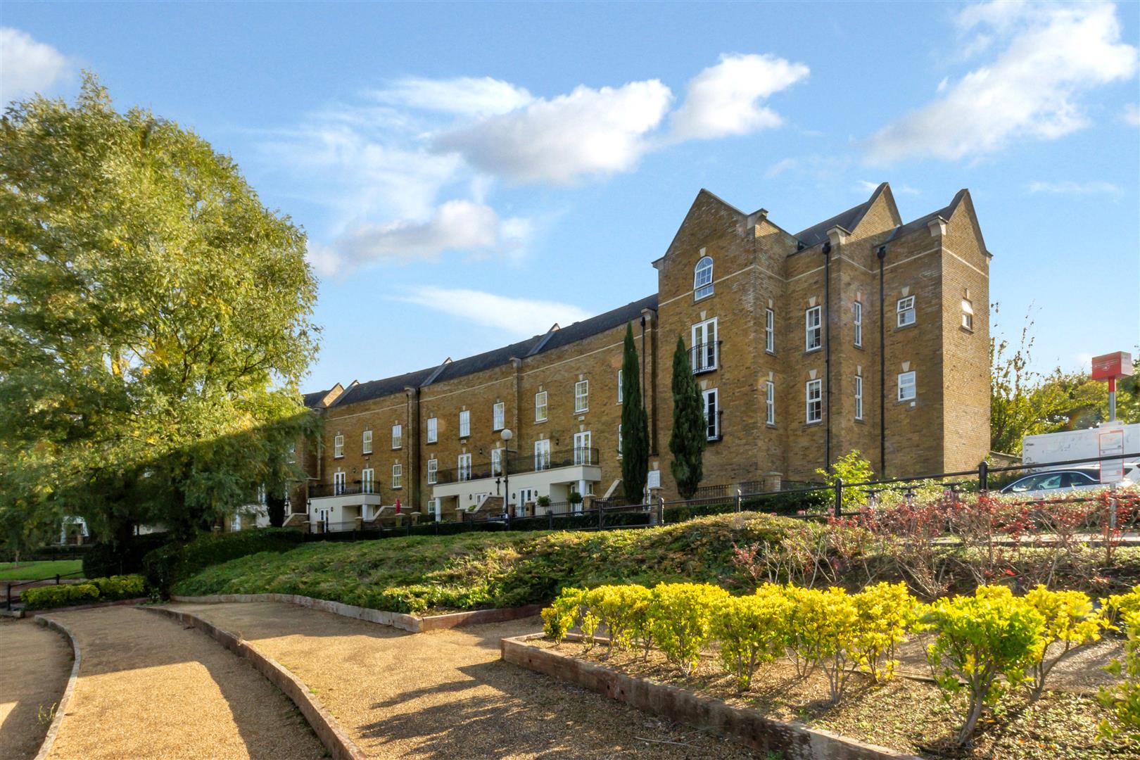 Monellan Crescent, Caldecotte, Milton Keynes, MK7