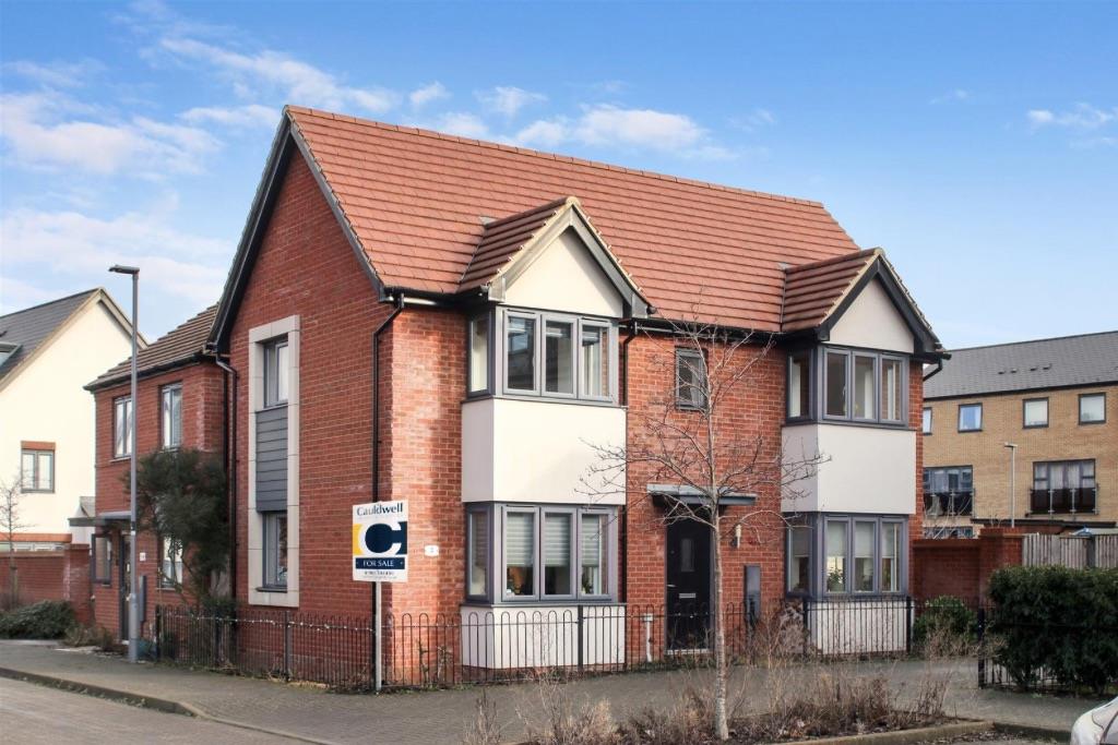 Friesland Avenue, Whitehouse, Milton Keynes, MK8