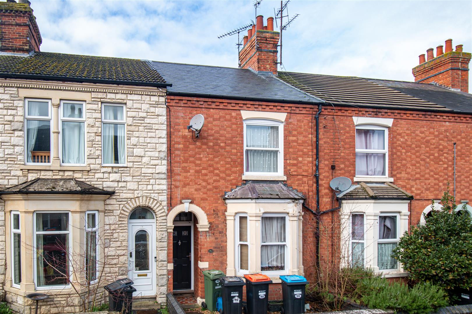 90 Windsor Street, Wolverton, MK12