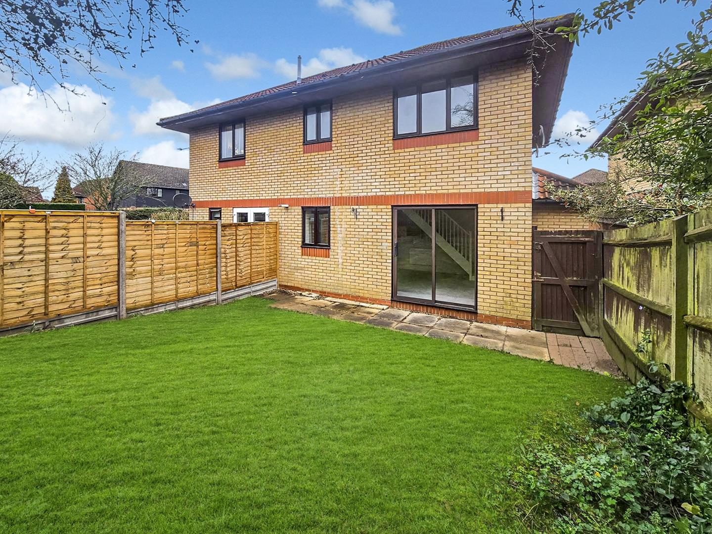 Burano Grove, Wavendon Gate, Milton Keynes, MK7