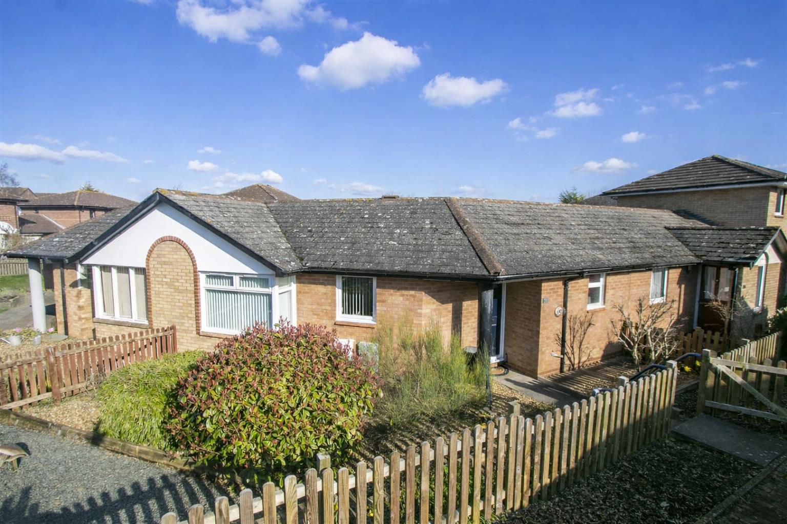 Redding Grove, Crownhill, Milton Keynes, MK8