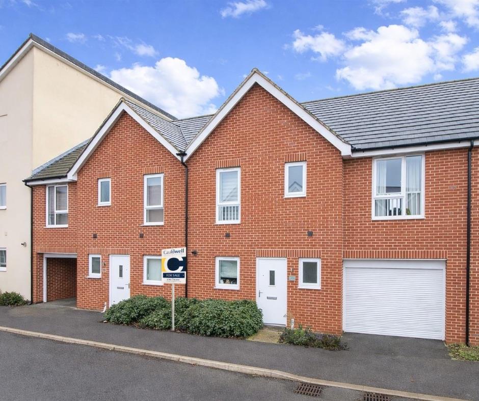 Bowling Green Close, Bletchley, Milton Keynes, MK2