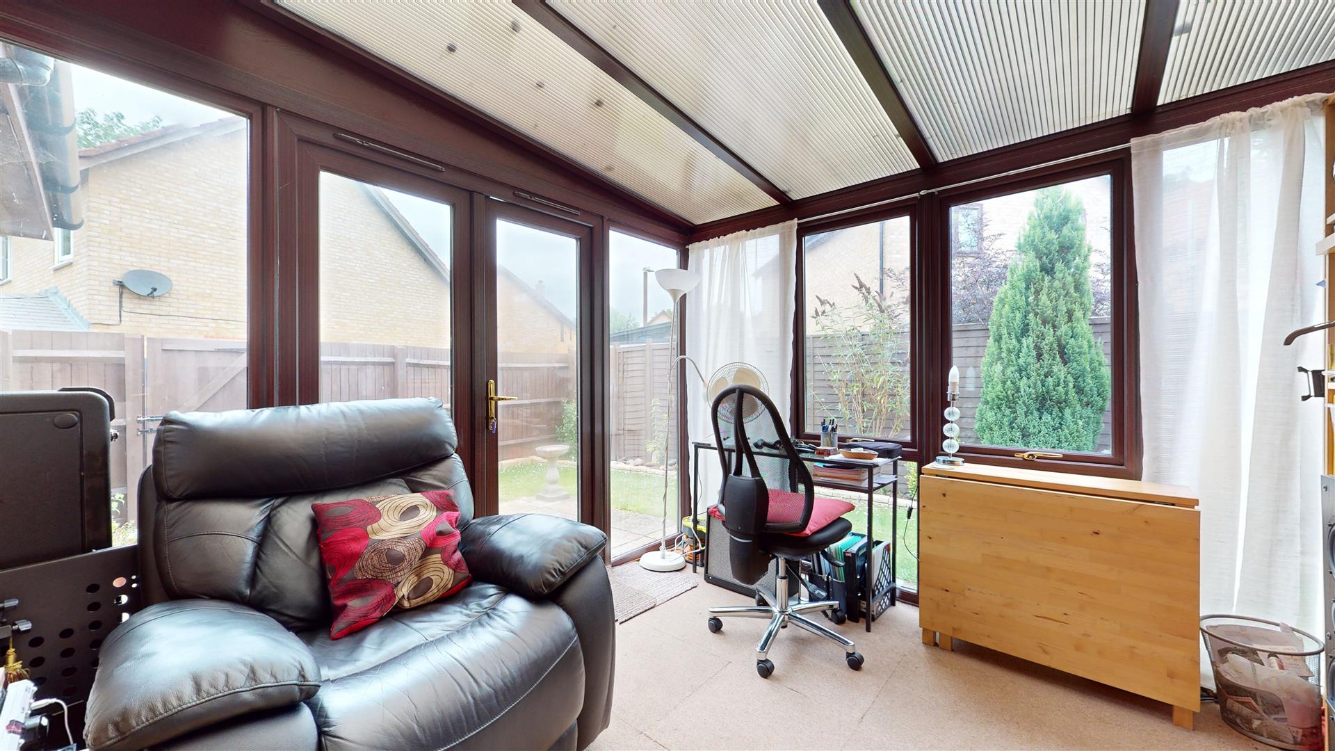 Chevalier Grove, Crownhill, Milton Keynes, MK8 - Image 7