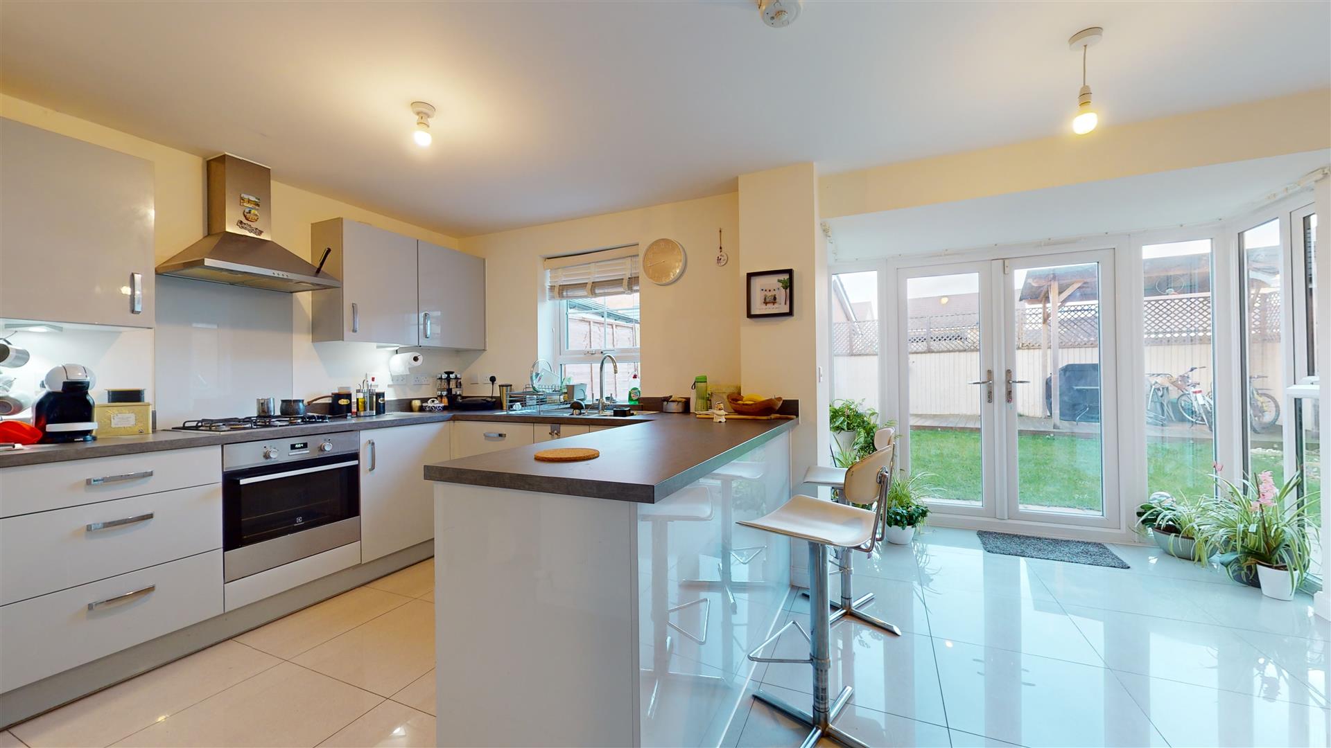 Westergate Avenue, Brooklands, Milton Keynes, MK10 - Image 3