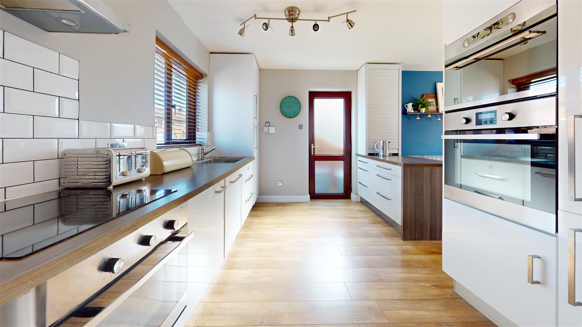 Thorneycroft Lane, Downhead Park, Milton Keynes, MK15 - Image 4