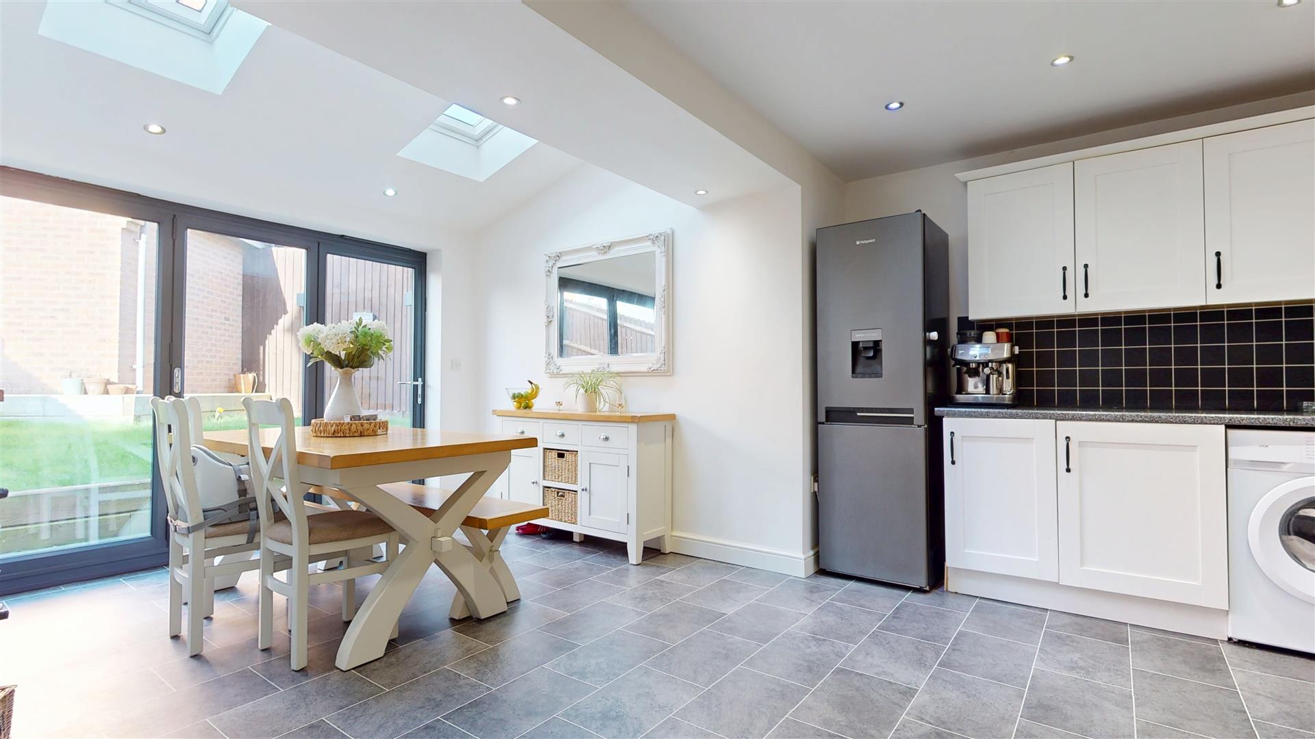 Colindale Street, Monkston Park, Milton Keynes, MK10