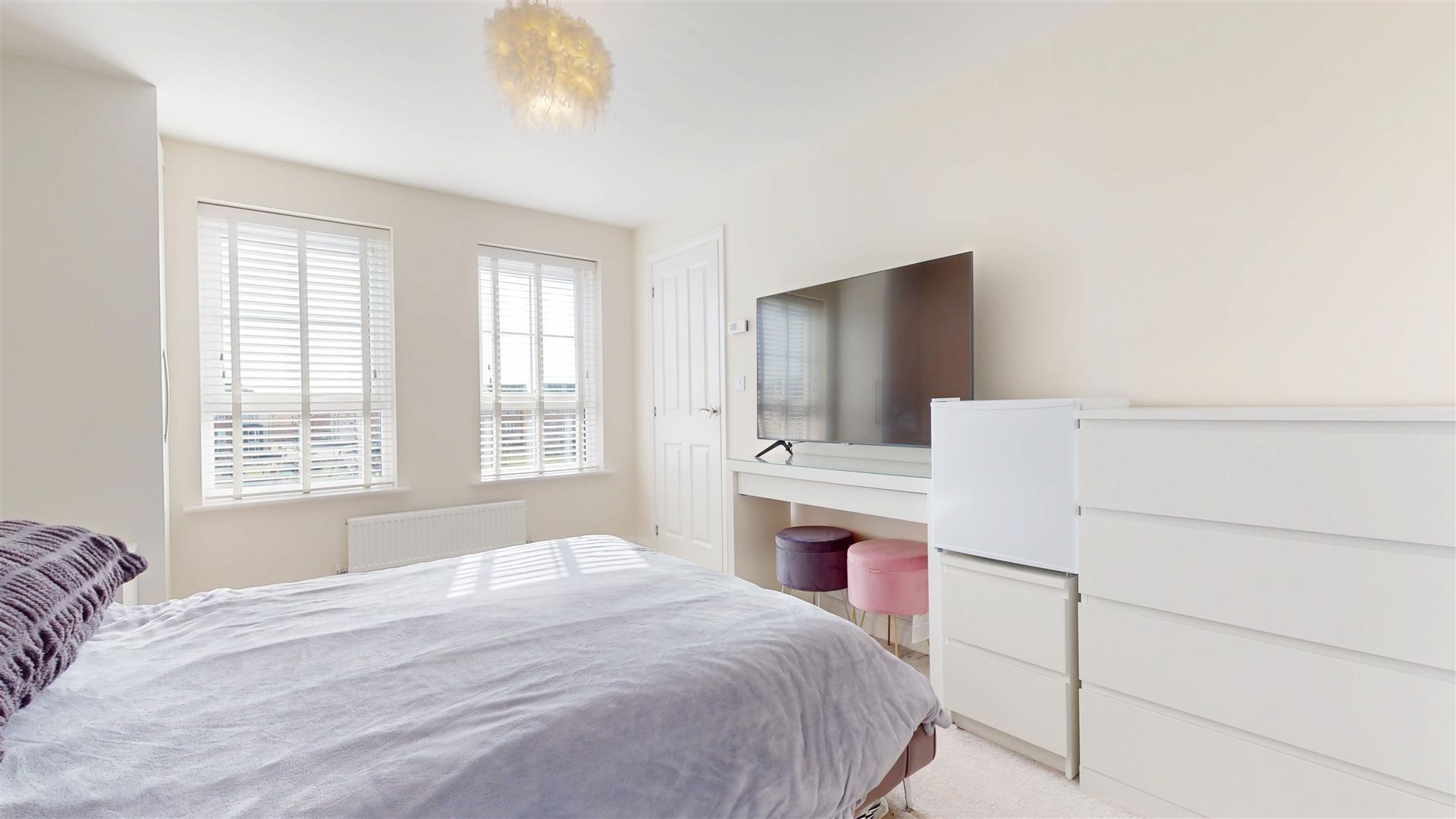Vanguard Circle, Brooklands, Milton Keynes, MK10 - Image 9