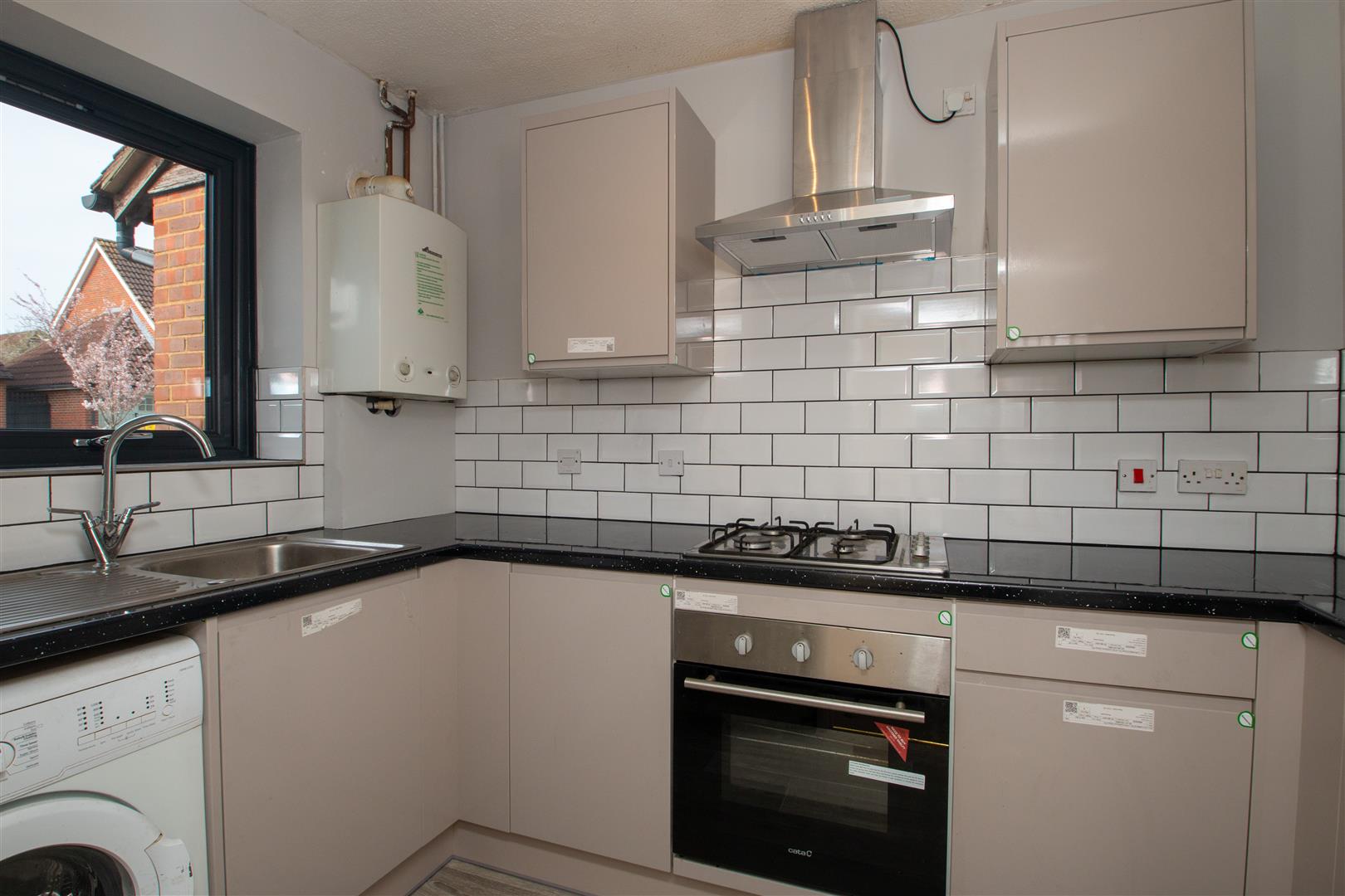 Hartdames, Shenley Brook End, Milton Keynes, MK5 - Image 2