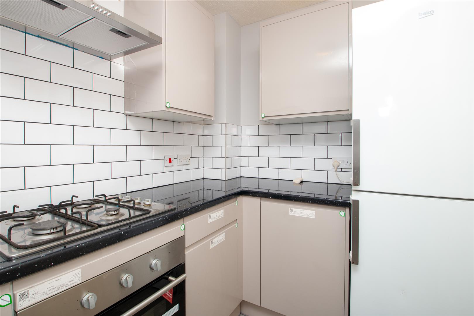 Hartdames, Shenley Brook End, Milton Keynes, MK5 - Image 9
