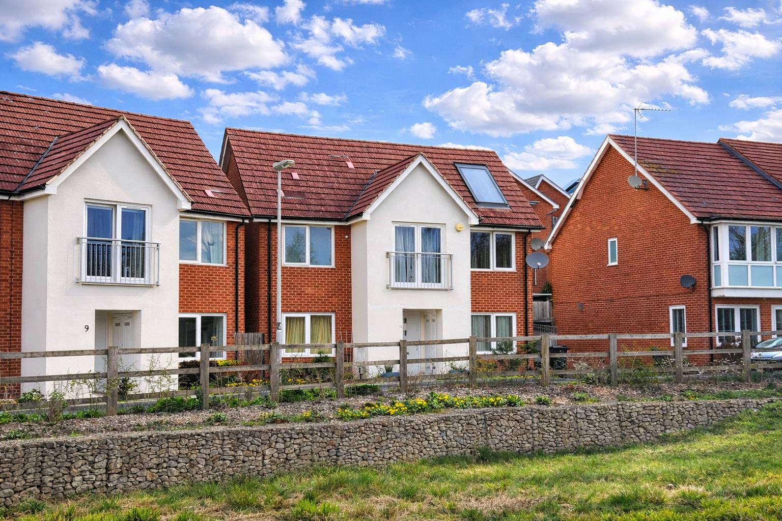 Lowery Crescent, Oxley Park, Milton Keynes, MK4