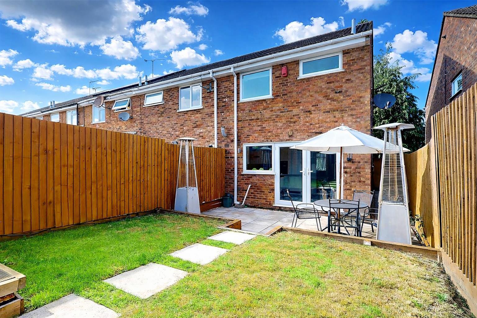 Tiffany Close, Bletchley, Milton Keynes, MK2
