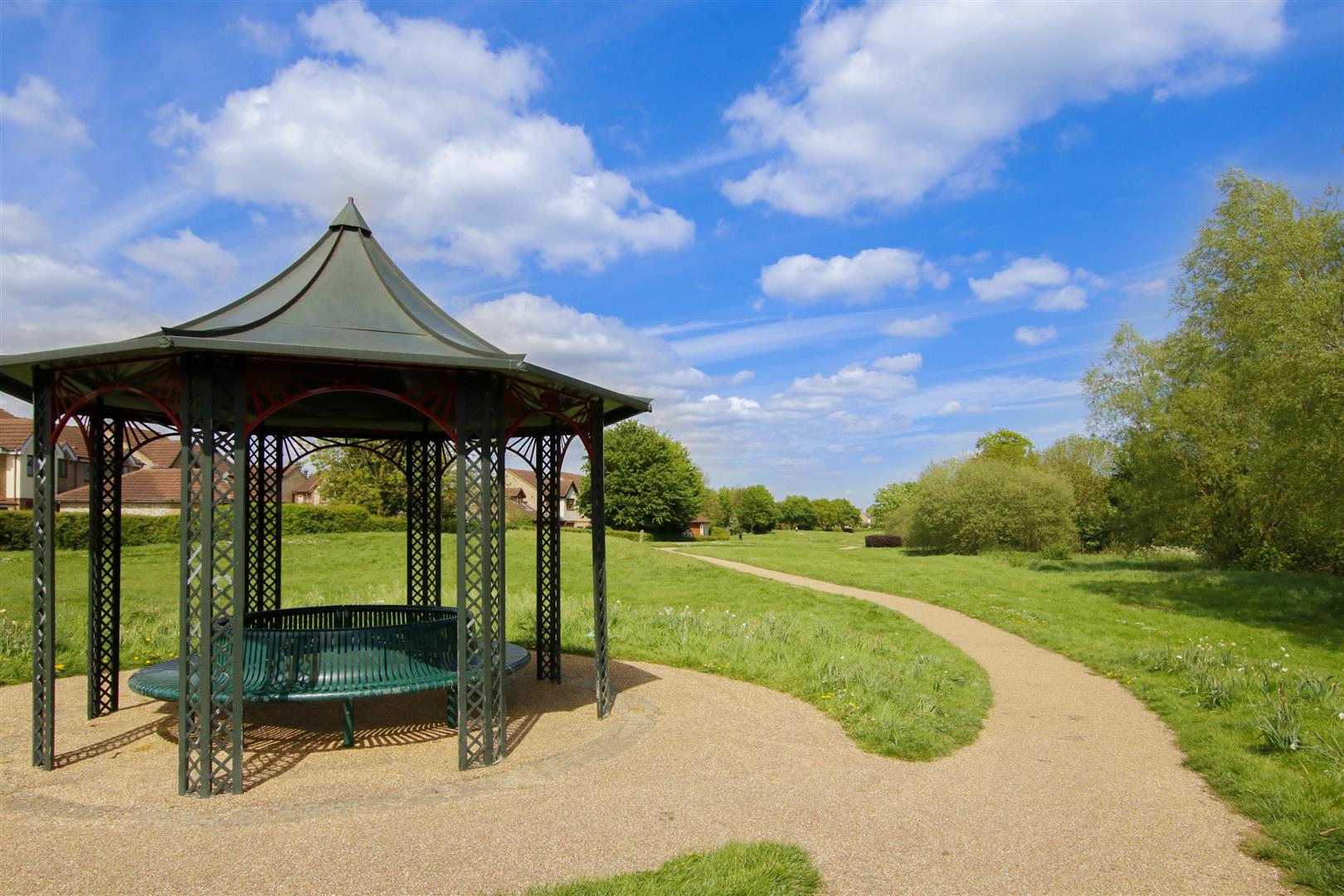 Porthcawl Green, Tattenhoe, Milton Keynes, MK4 - Image 9