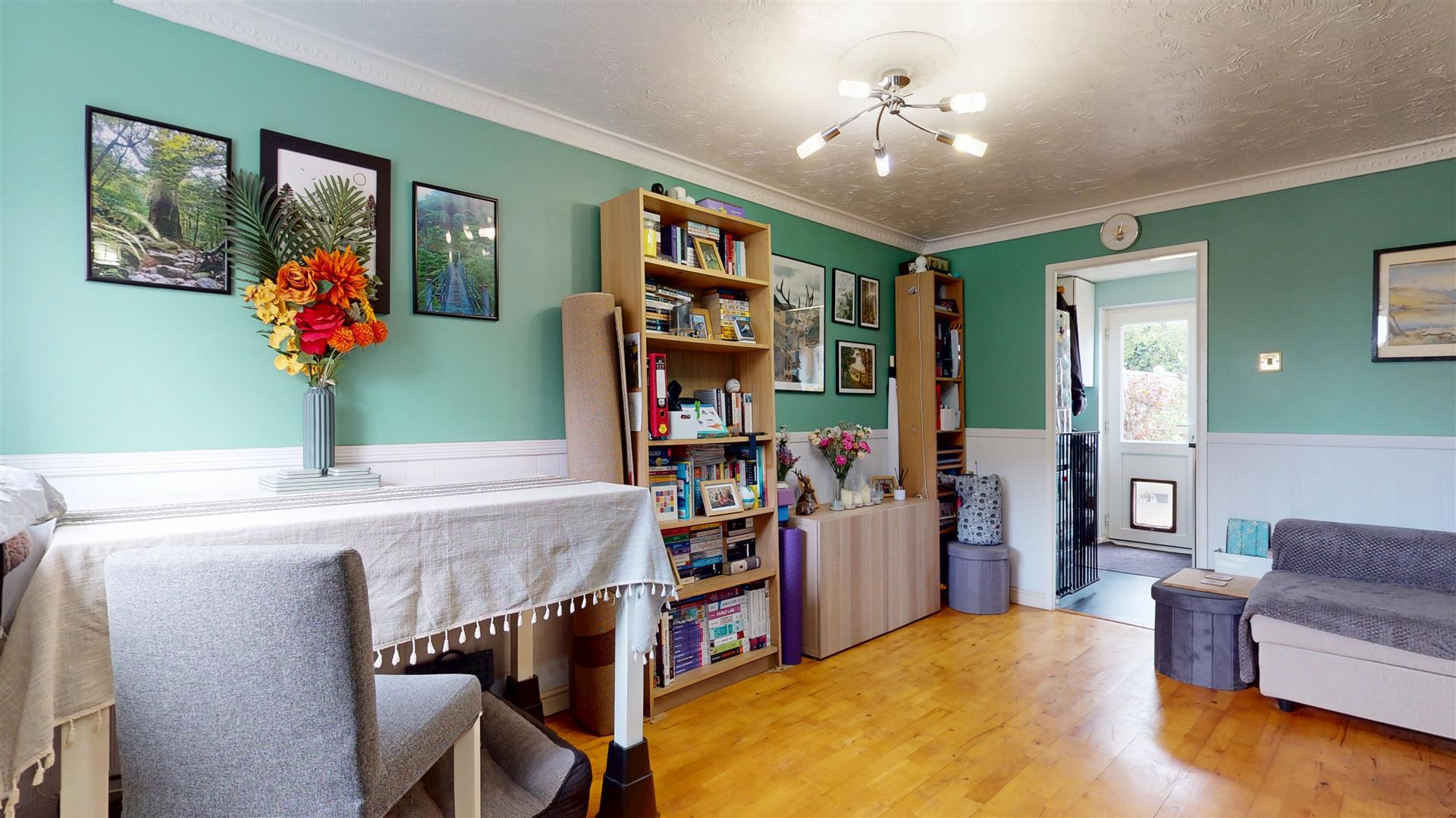Bantock Close, Browns Wood, Milton Keynes, MK7 - Image 3