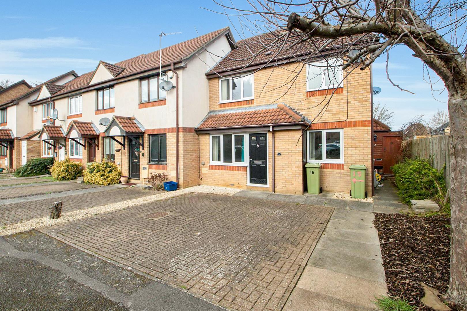 Pimpernel Grove, Walnut Tree, Milton Keynes, MK7