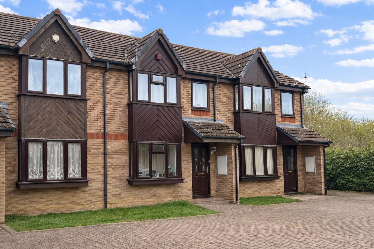 Murrey Close, Shenley Lodge, Milton Keynes, MK5