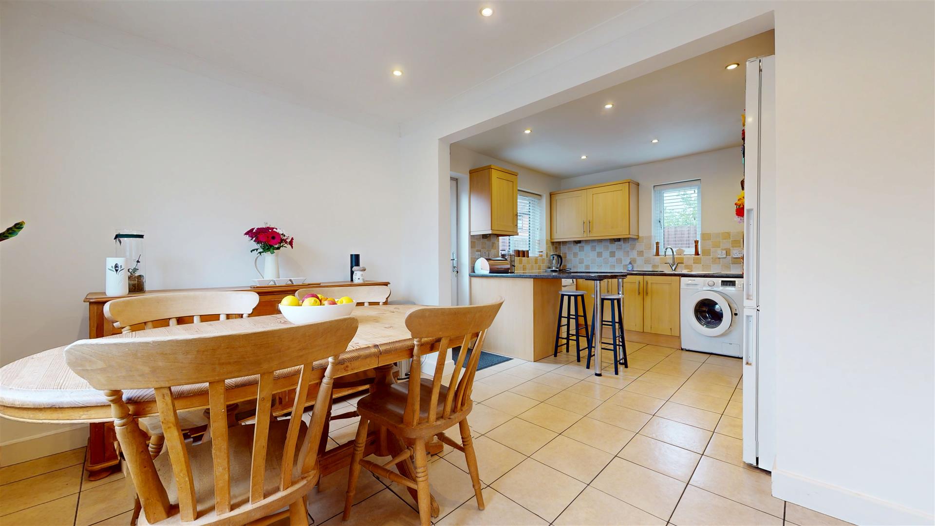 Wrens Park, Middleton, Milton Keynes, MK10 - Image 4