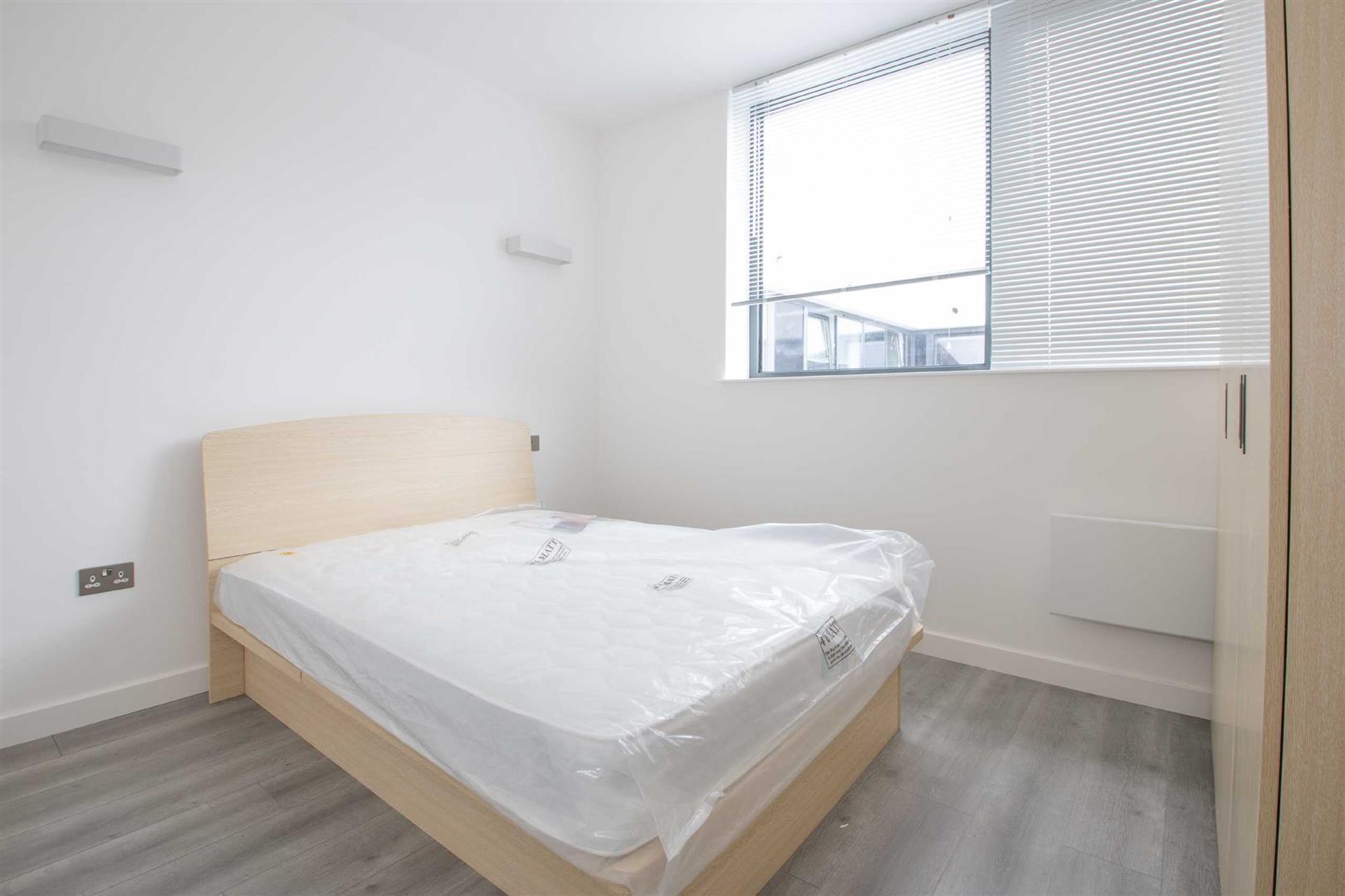 Capital Drive, Linford Wood, Milton Keynes, MK14 - Image 8