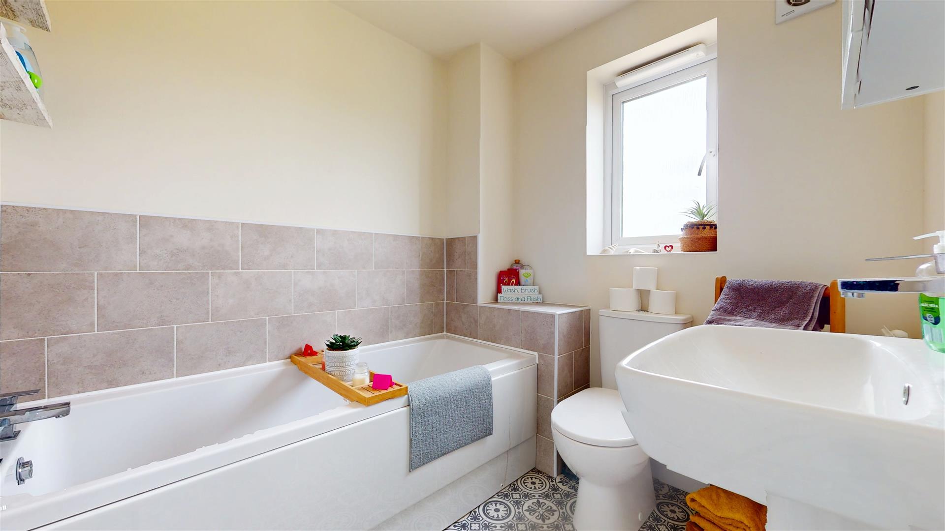 Farr Meadow, Eagle Farm South, Milton Keynes, MK17 - Image 7
