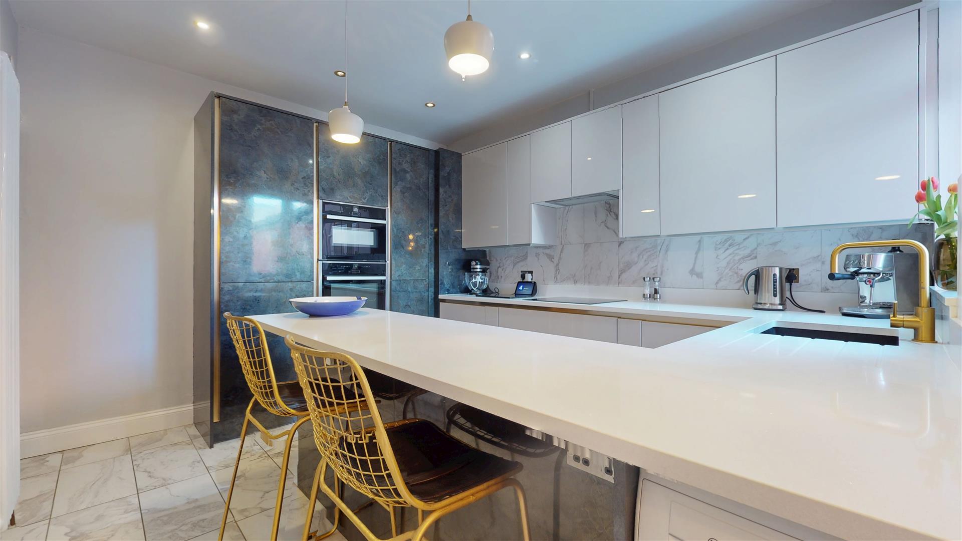 Peel Road, Wolverton, Milton Keynes, MK12 - Image 6