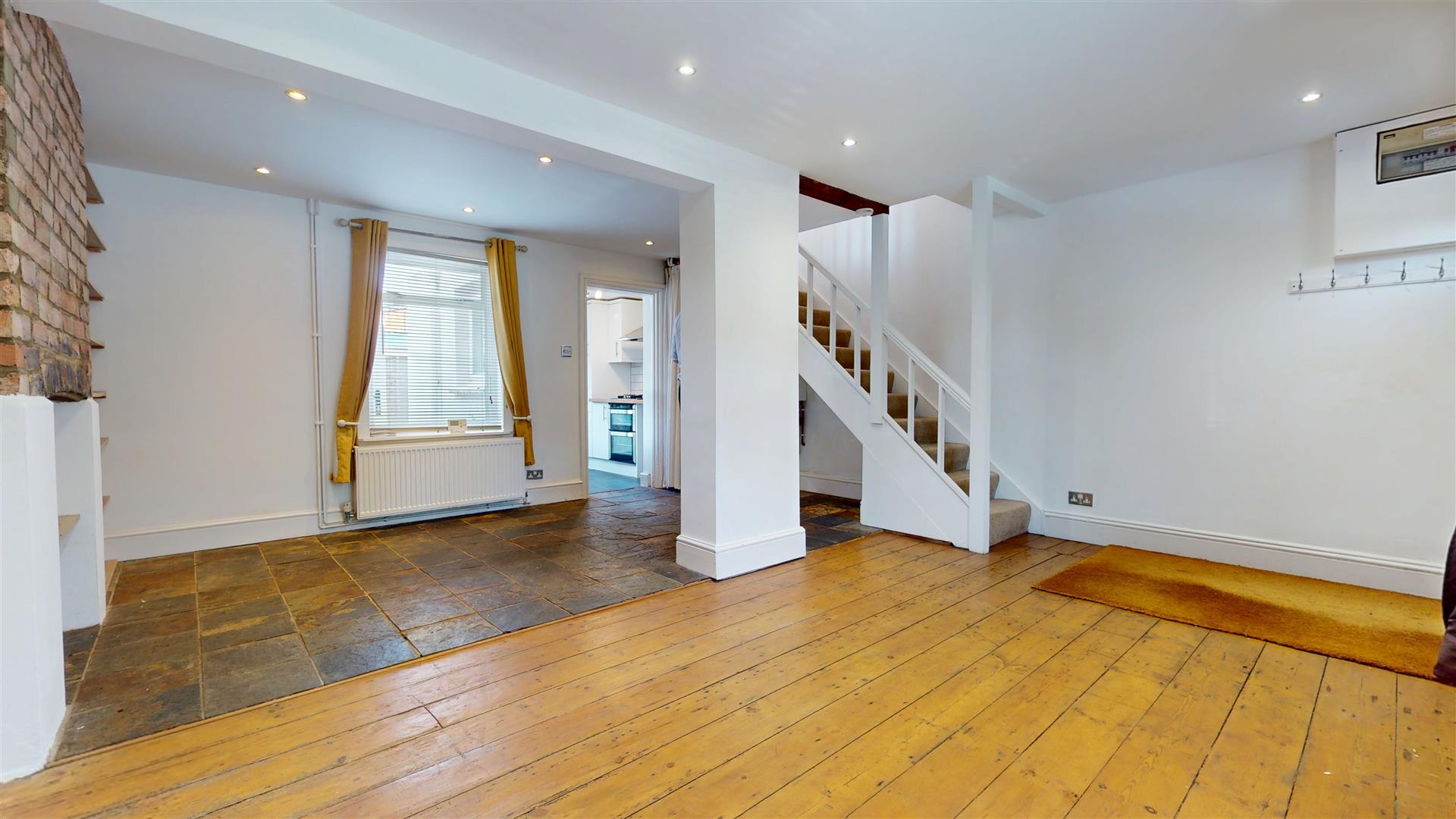 Vicarage Road., Bradwell, Milton Keynes, MK13 - Image 4