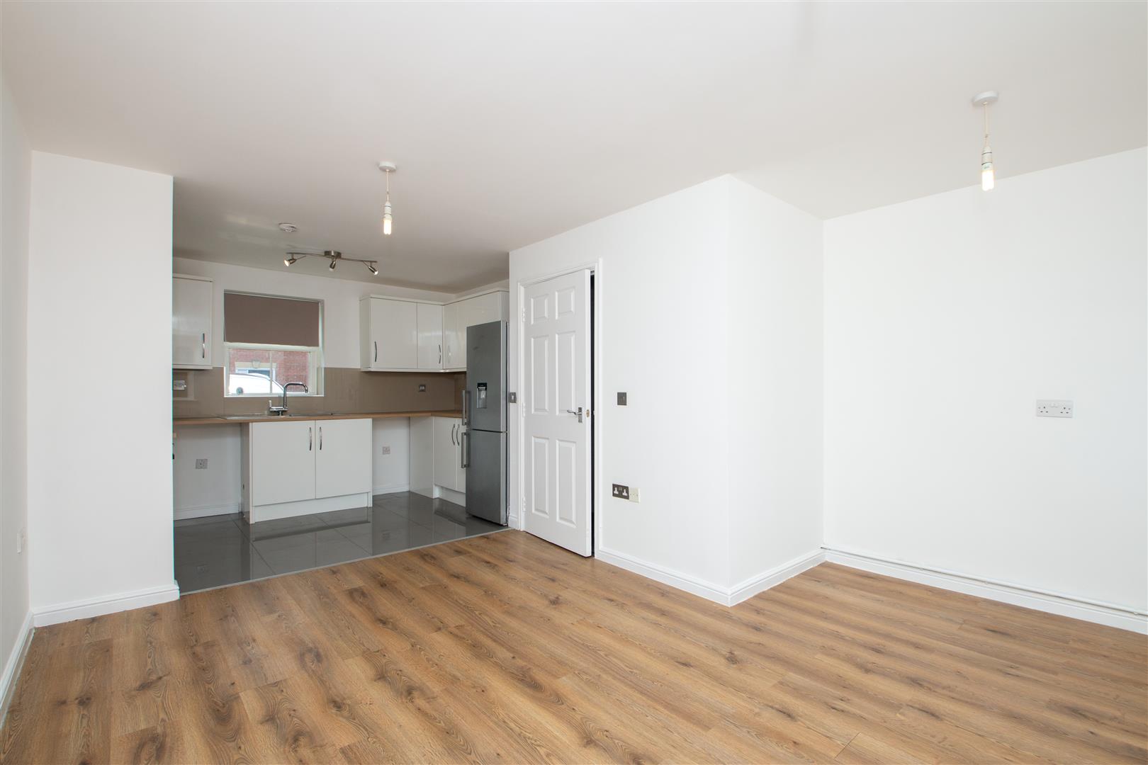 Kendall Place, Medbourne, Milton Keynes, MK5 - Image 6