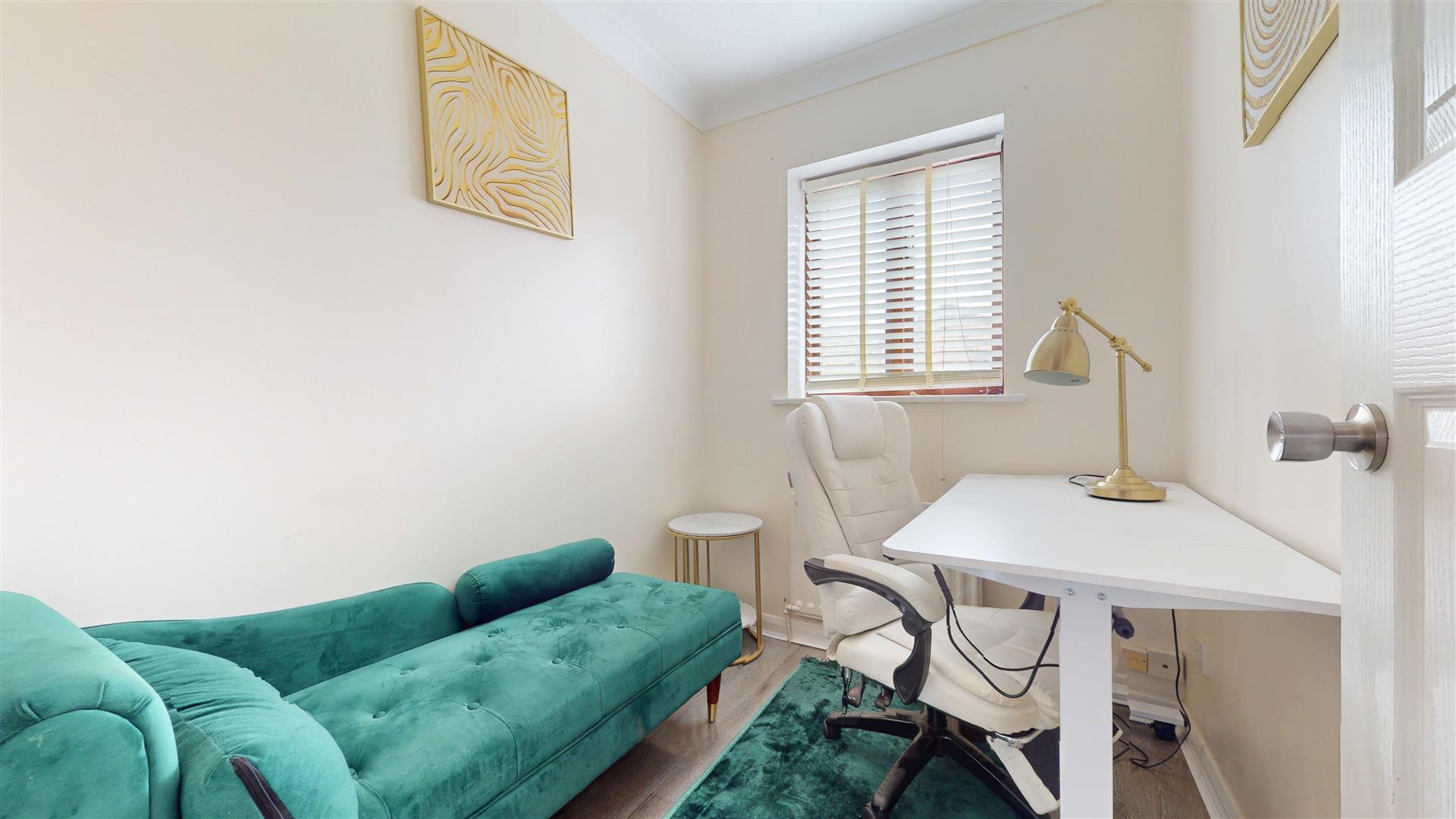 Rillington Gardens, Emerson Valley, Milton Keynes, MK4 - Image 5