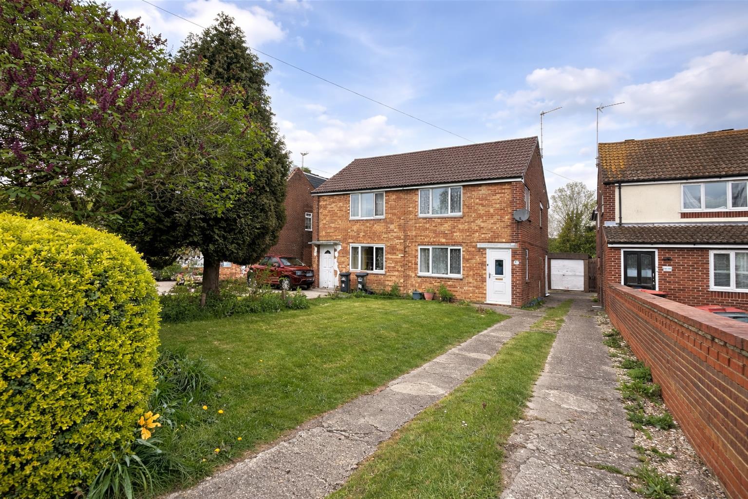 Newton Road, Bletchley, Milton Keynes, MK3