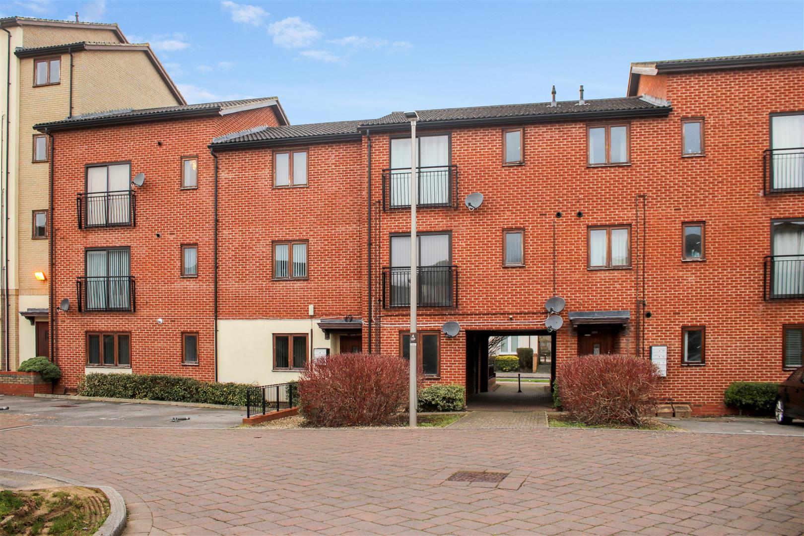 Goodrington Place, Broughton, Milton Keynes, MK10