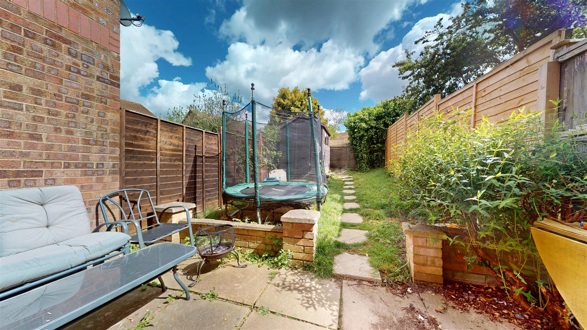Primatt Crescent, Milton Keynes, MK5 - Image 2