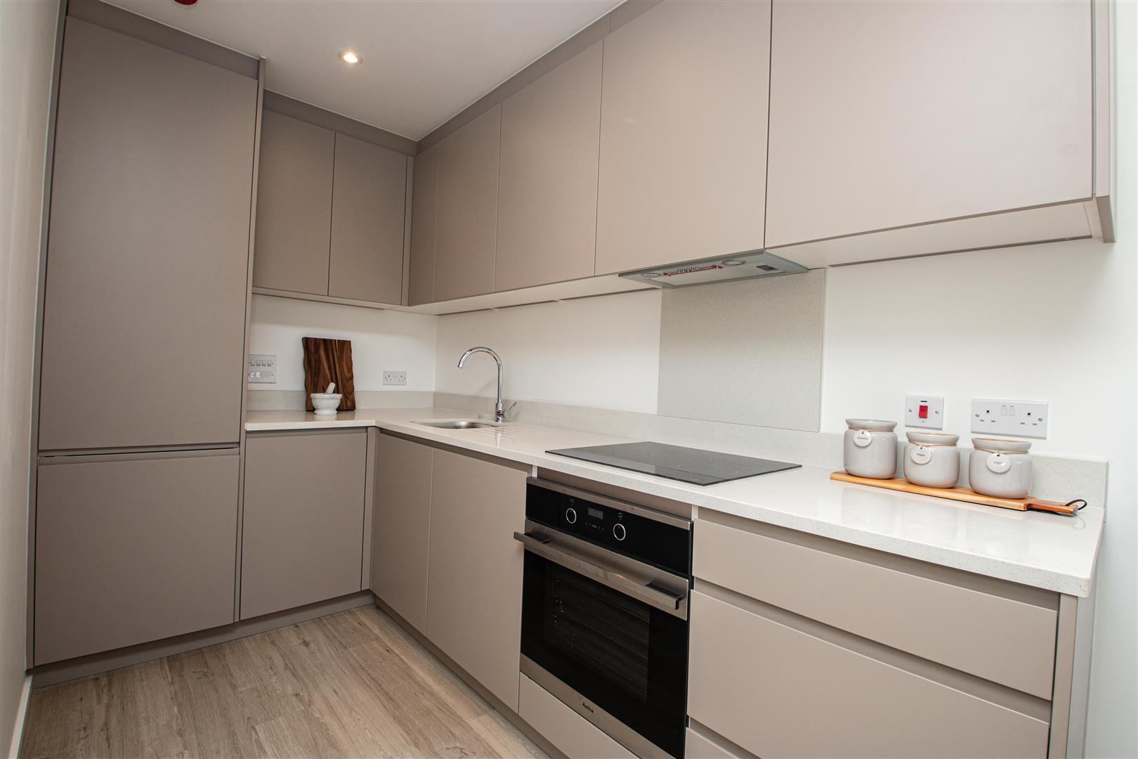 500 Elder Gate, Milton Keynes, MK9 - Image 10