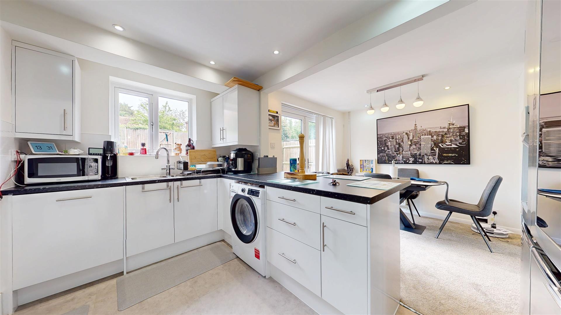 Walgrave Drive, Bradwell, Milton Keynes, MK13 - Image 3