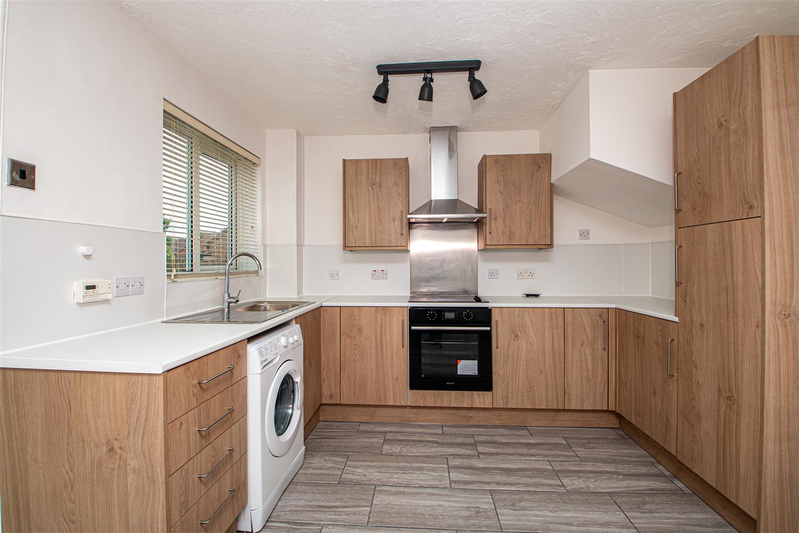Chipping Vale, Emerson Valley, Milton Keynes, MK4 - Image 2