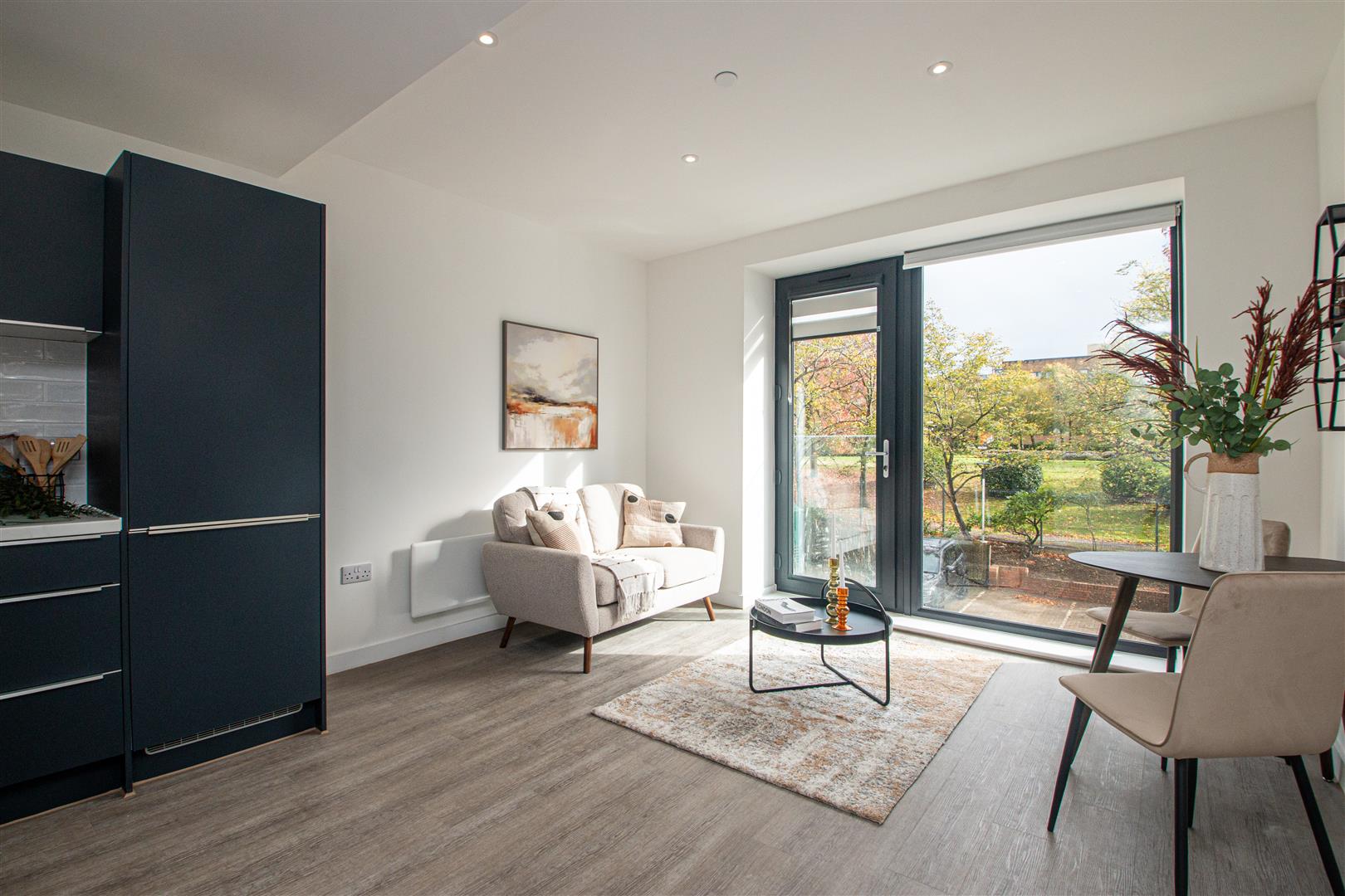 Silbury Boulevard, Milton Keynes, MK9 - Image 4