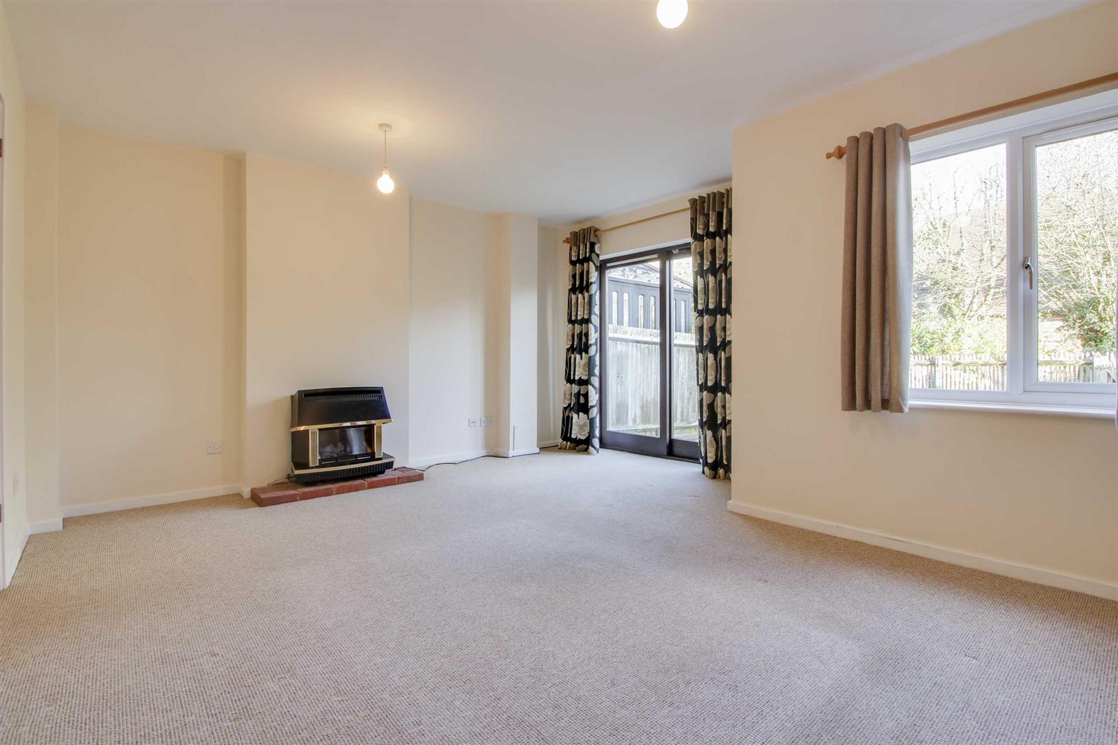 Lenborough Court, Woolstone, Milton Keynes, MK15 - Image 3
