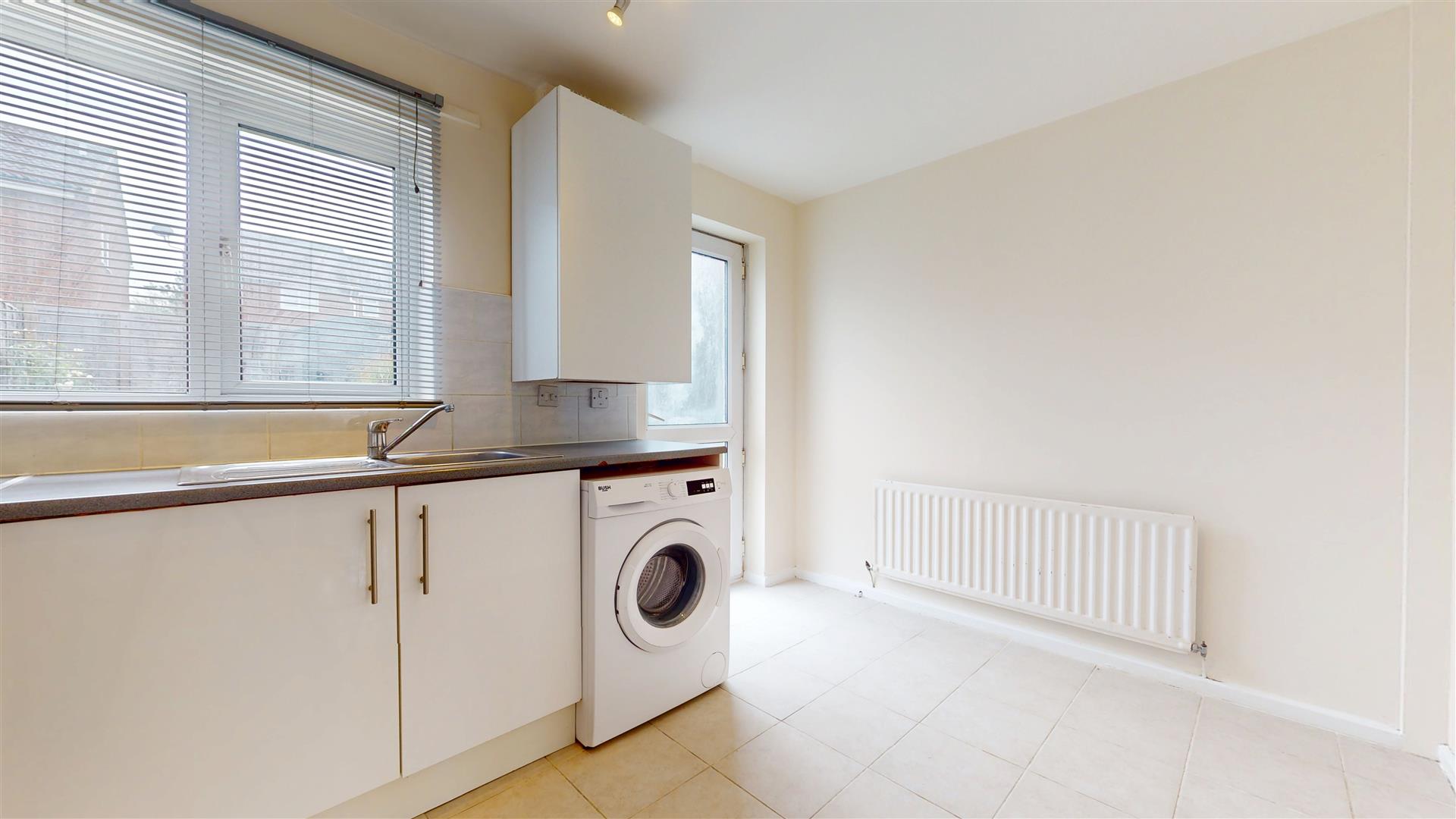 Perracombe, Furzton, Milton Keynes, MK4 - Image 3