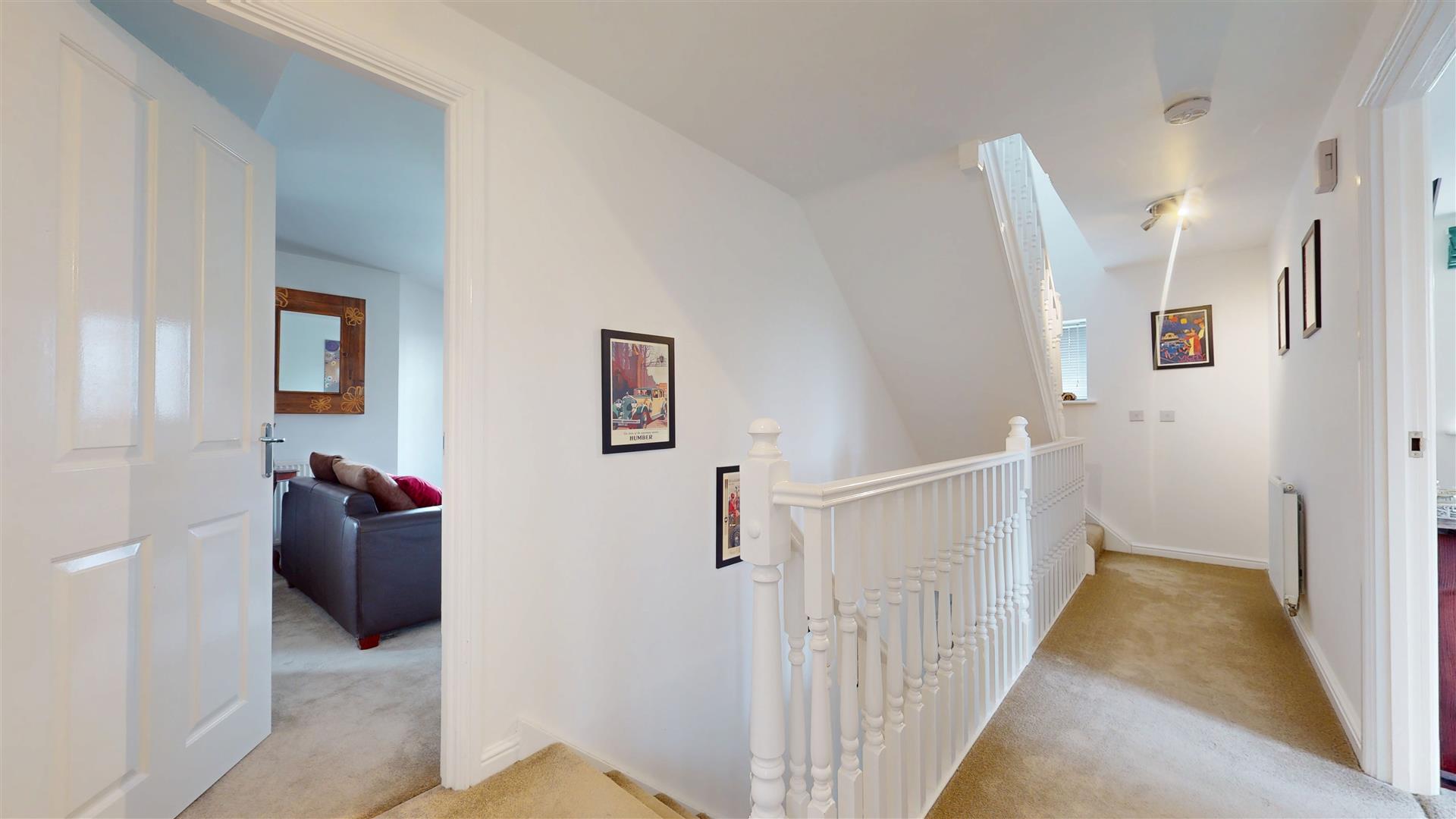 Gloucester Gate, Broughton, Milton Keynes, MK10 - Image 10