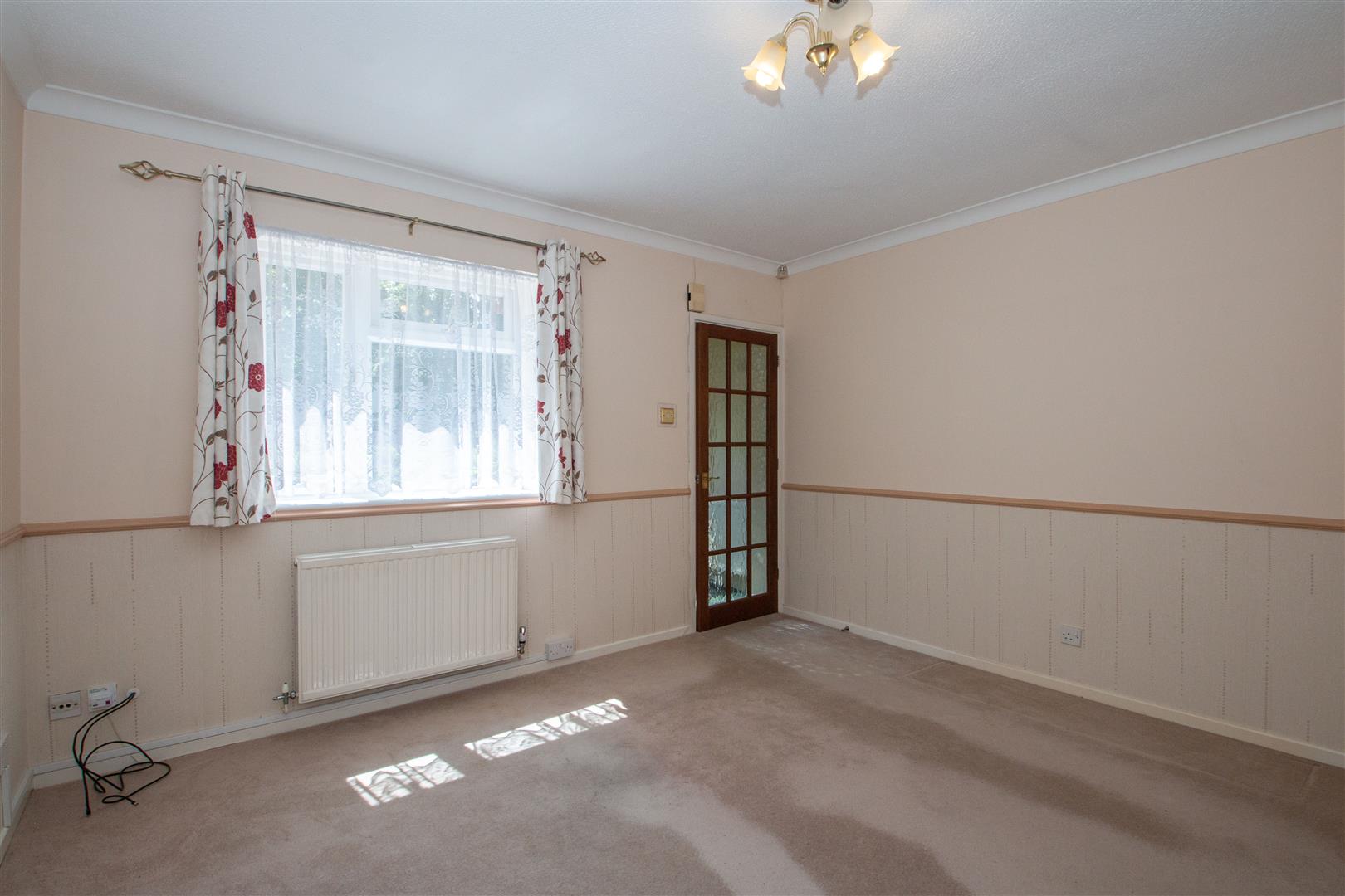 Lynmouth Crescent, Furzton, Milton Keynes, MK4 - Image 7