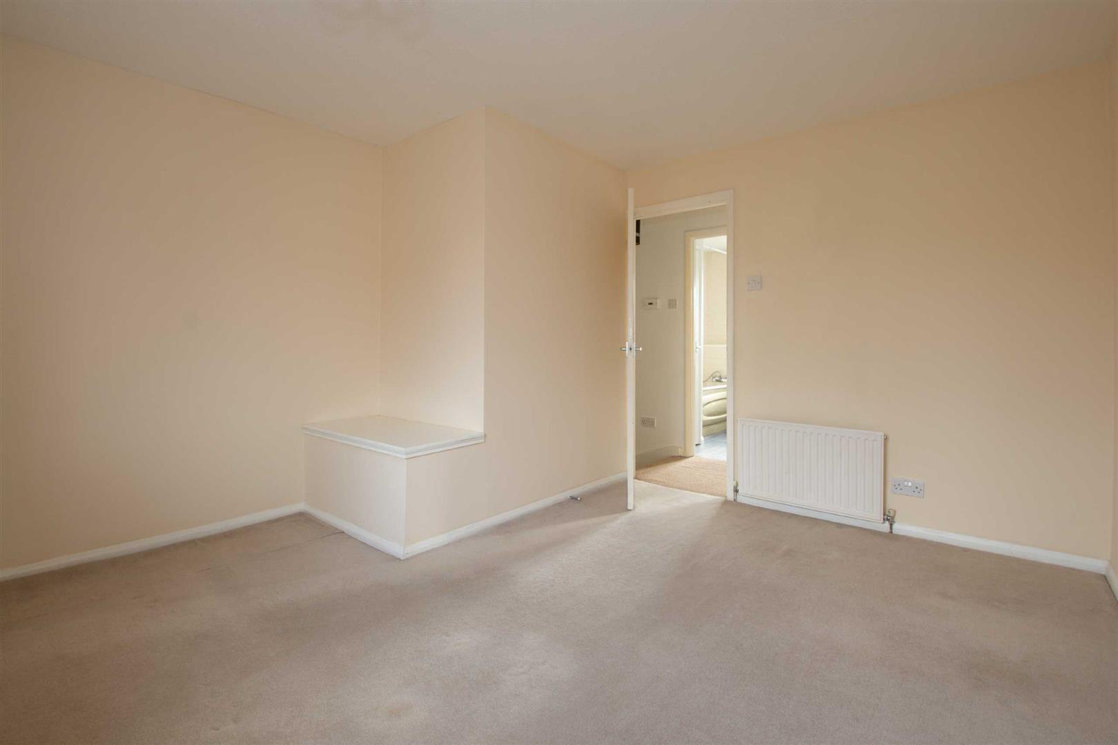 Hexham Gardens, Bletchley, Milton Keynes, MK3 - Image 8
