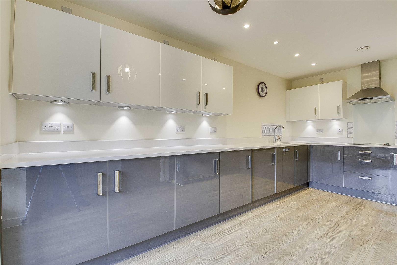 Poulter Croft, Middleton, Milton Keynes, MK10 - Image 8