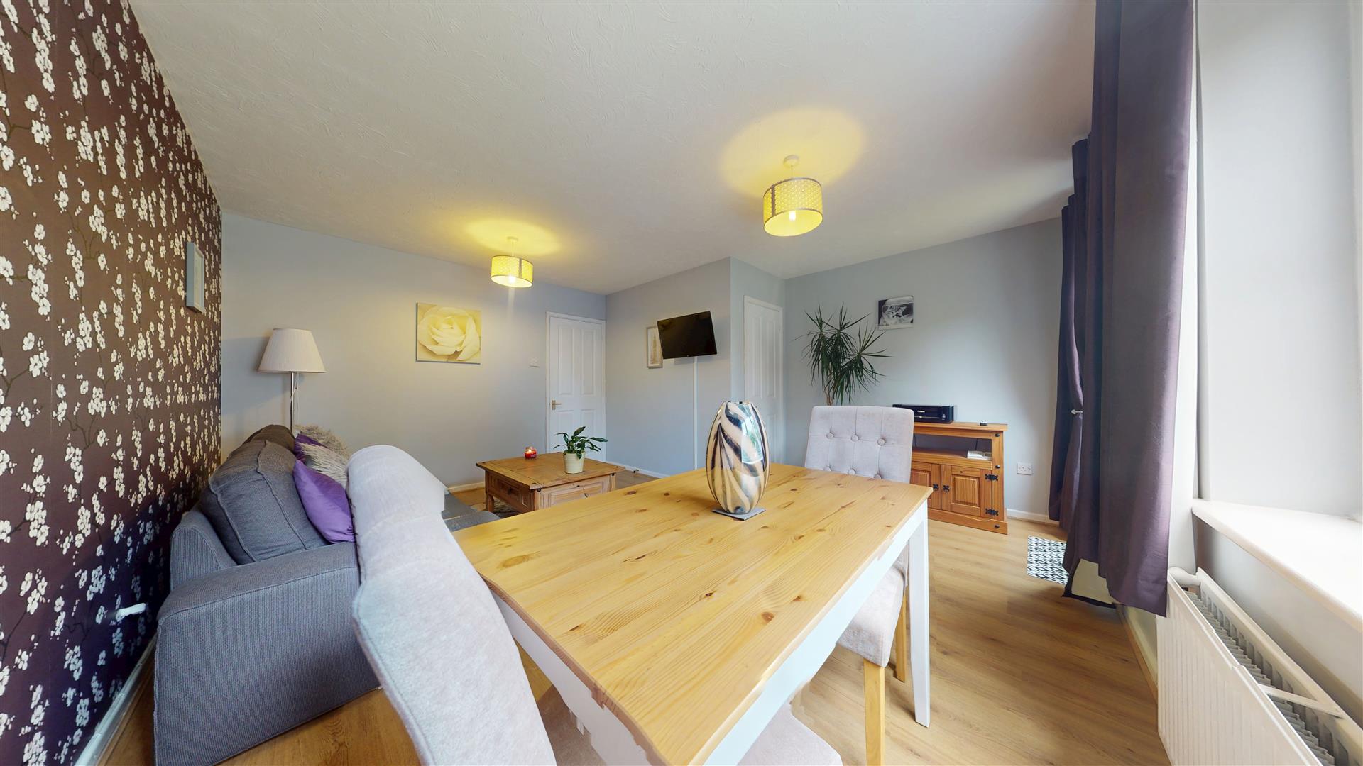 Longhedge, Caldecotte, Milton Keynes, MK7 - Image 2