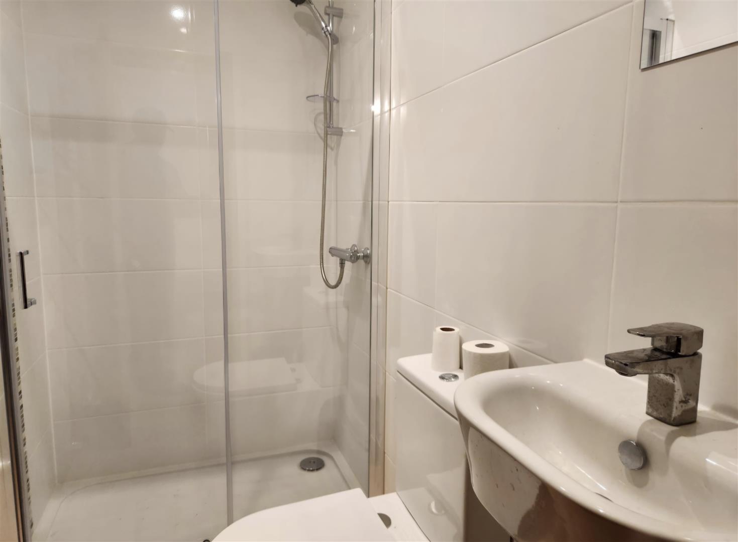 2 Krypton Close, Shenley Lodge, MK5 - Image 7
