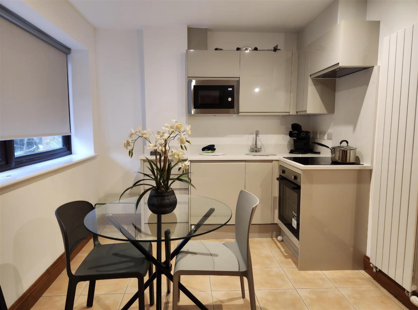 2 Krypton Close, Shenley Lodge, MK5 - Image 8