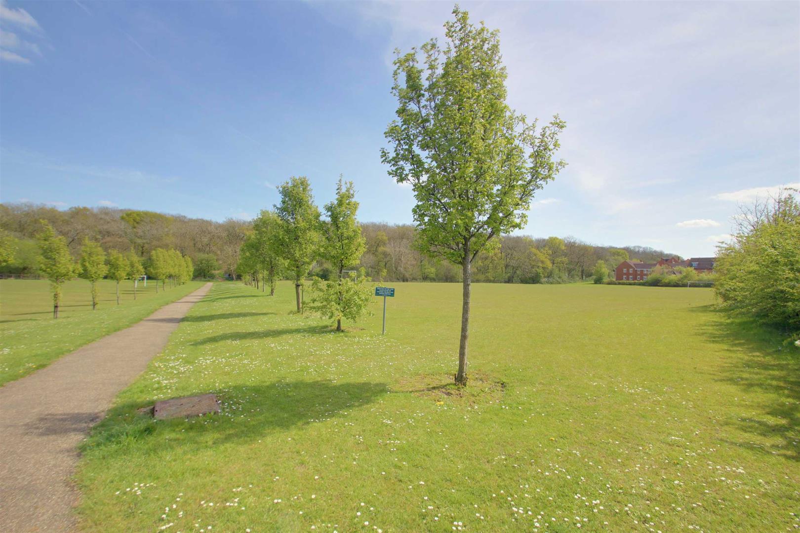 Kendall Place, Medbourne, Milton Keynes, MK5 - Image 10