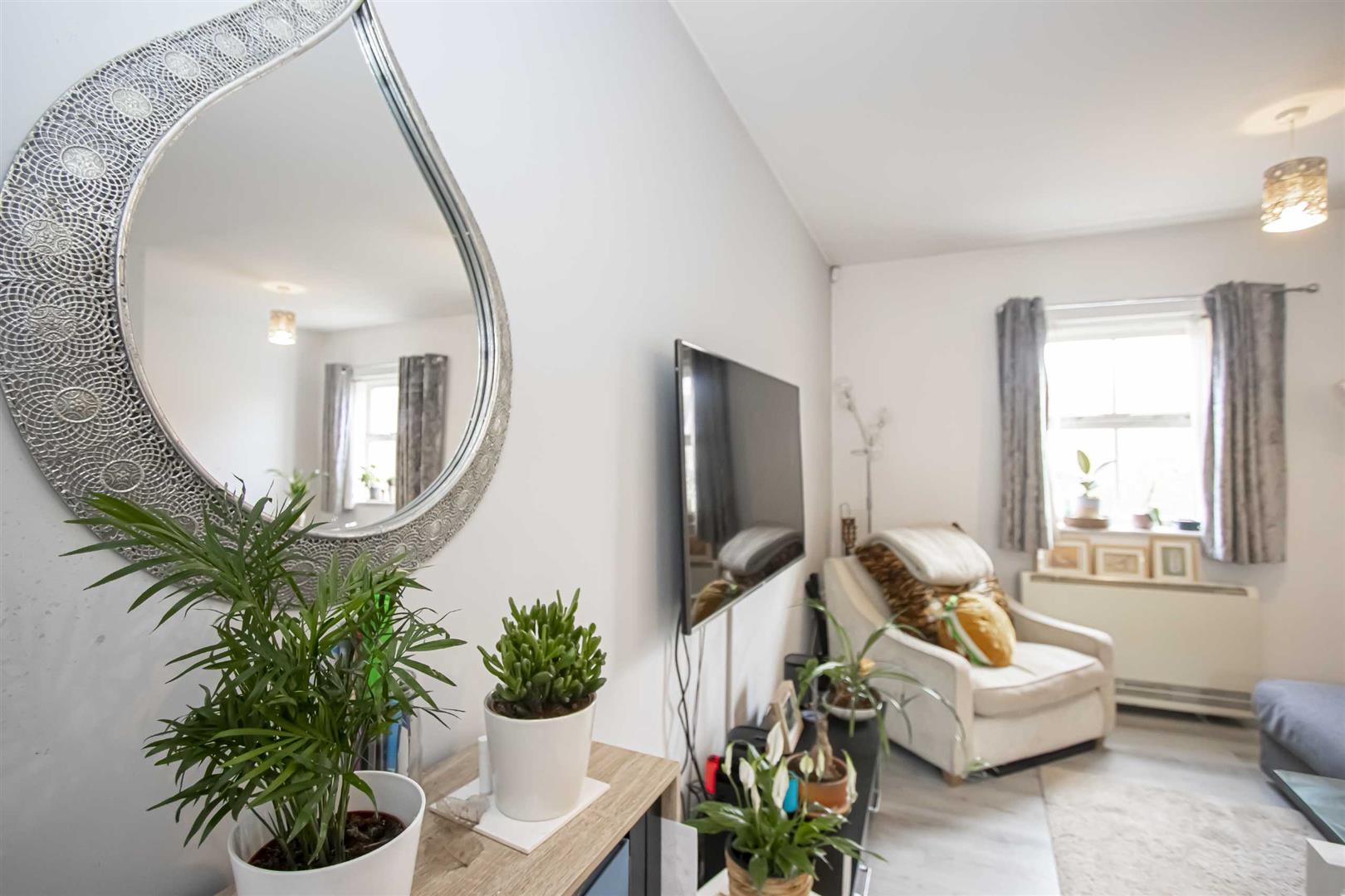 Kendall Place, Medbourne, Milton Keynes, MK5 - Image 2
