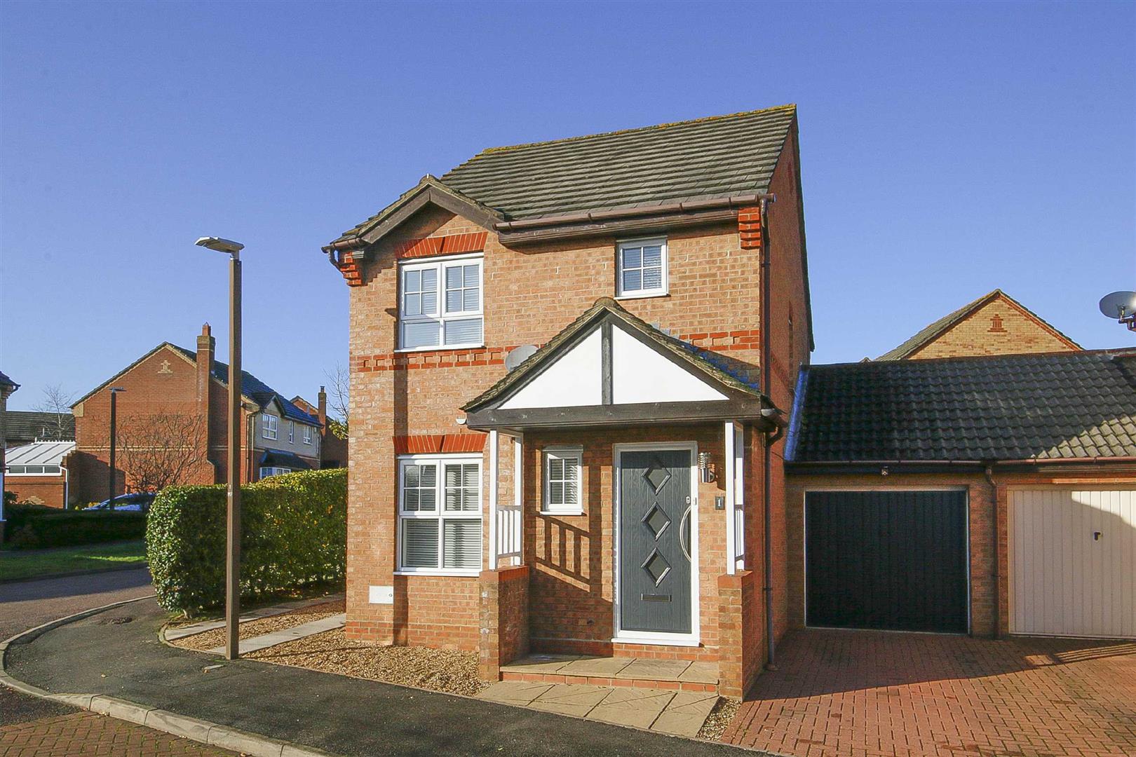 Marshaw Place, Emerson Valley, Milton Keynes, MK4 - Image 3