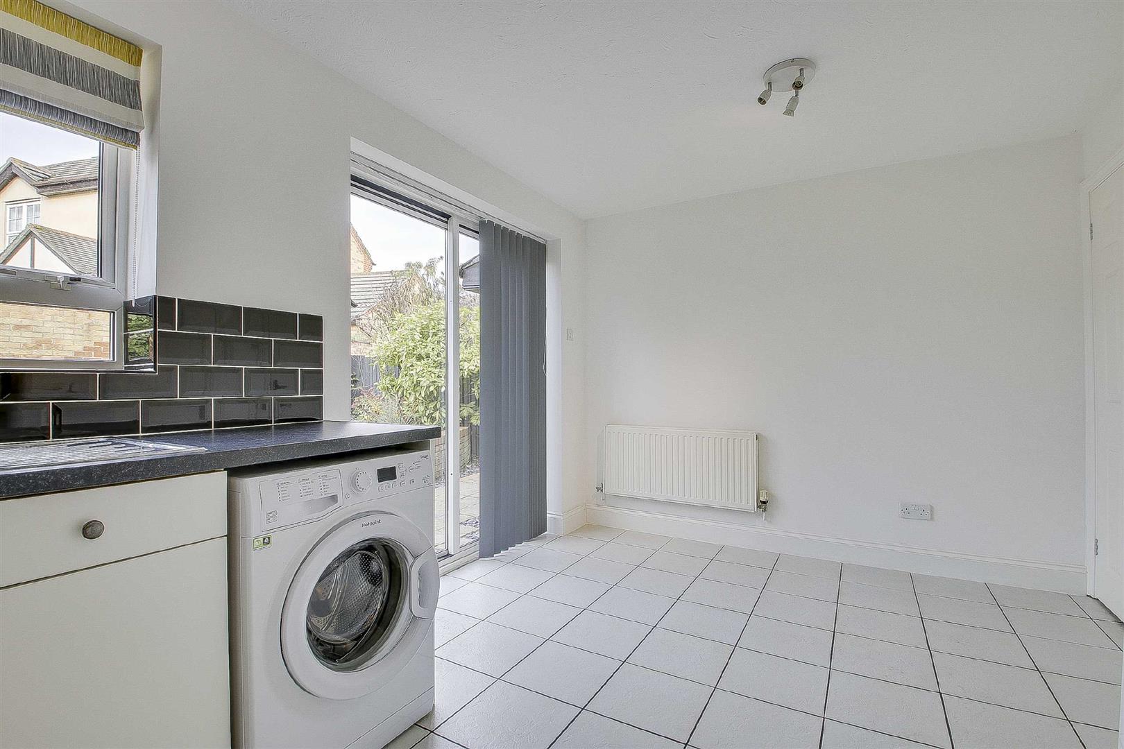 Marshaw Place, Emerson Valley, Milton Keynes, MK4 - Image 7