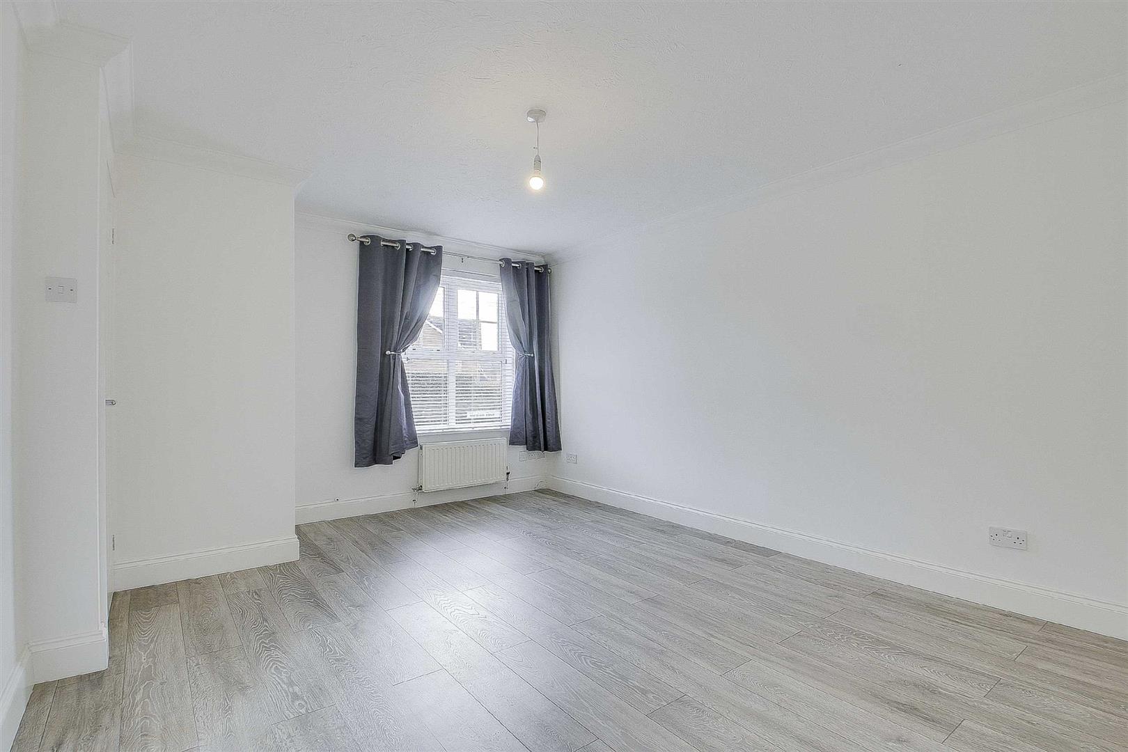 Marshaw Place, Emerson Valley, Milton Keynes, MK4 - Image 9