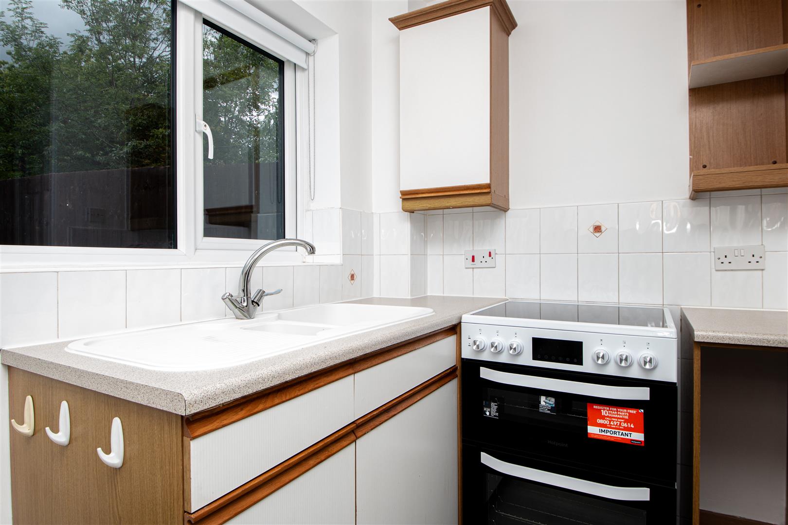Holton Hill, Emerson Valley, Milton Keynes, MK4 - Image 3