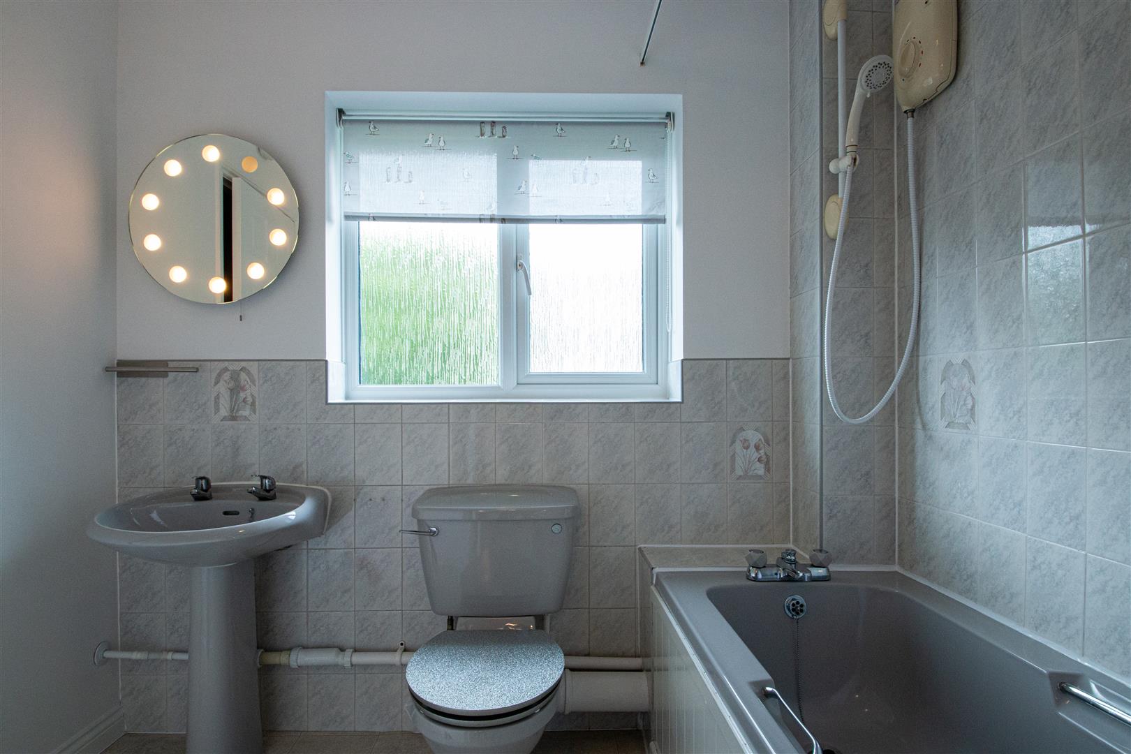 Holton Hill, Emerson Valley, Milton Keynes, MK4 - Image 5