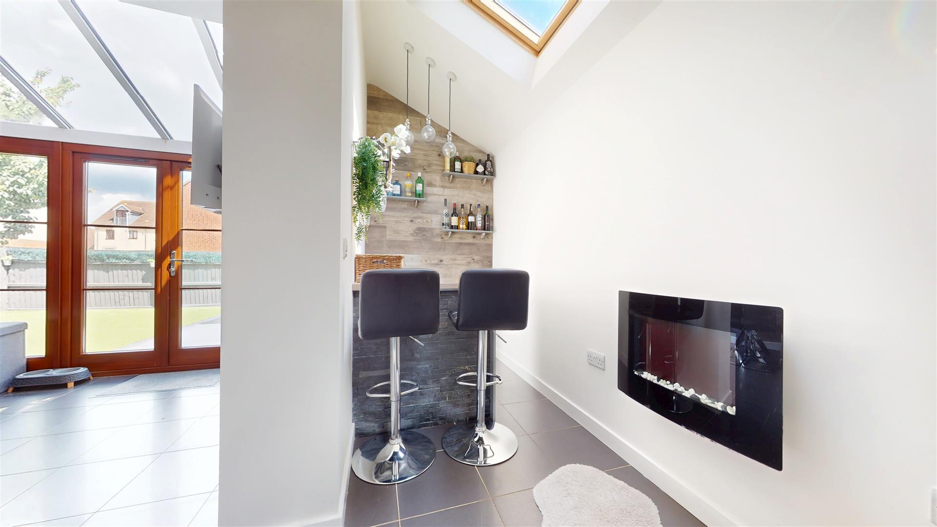 Milton Road, Broughton, Milton Keynes, MK10 - Image 6